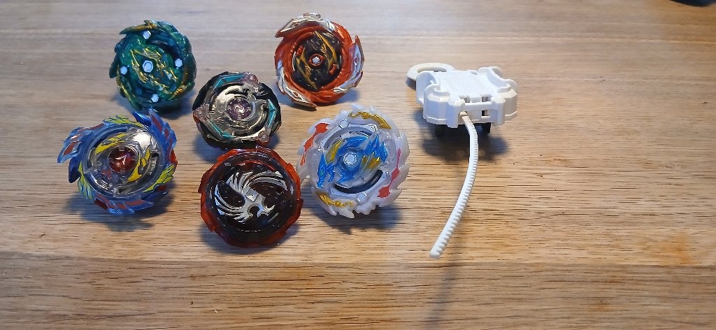 Beyblade, Een of twee spelers, Ophalen, Gebruikt, Hasbro