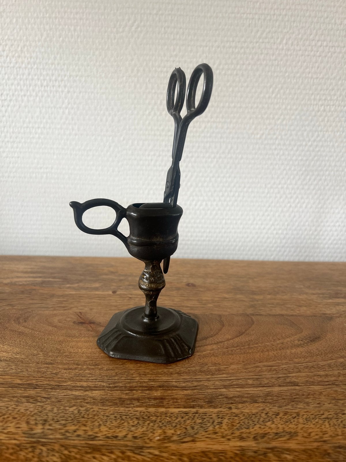Antieke kaarsendover met standaard, Antiek en Kunst, Ophalen of Verzenden, Koper of Brons