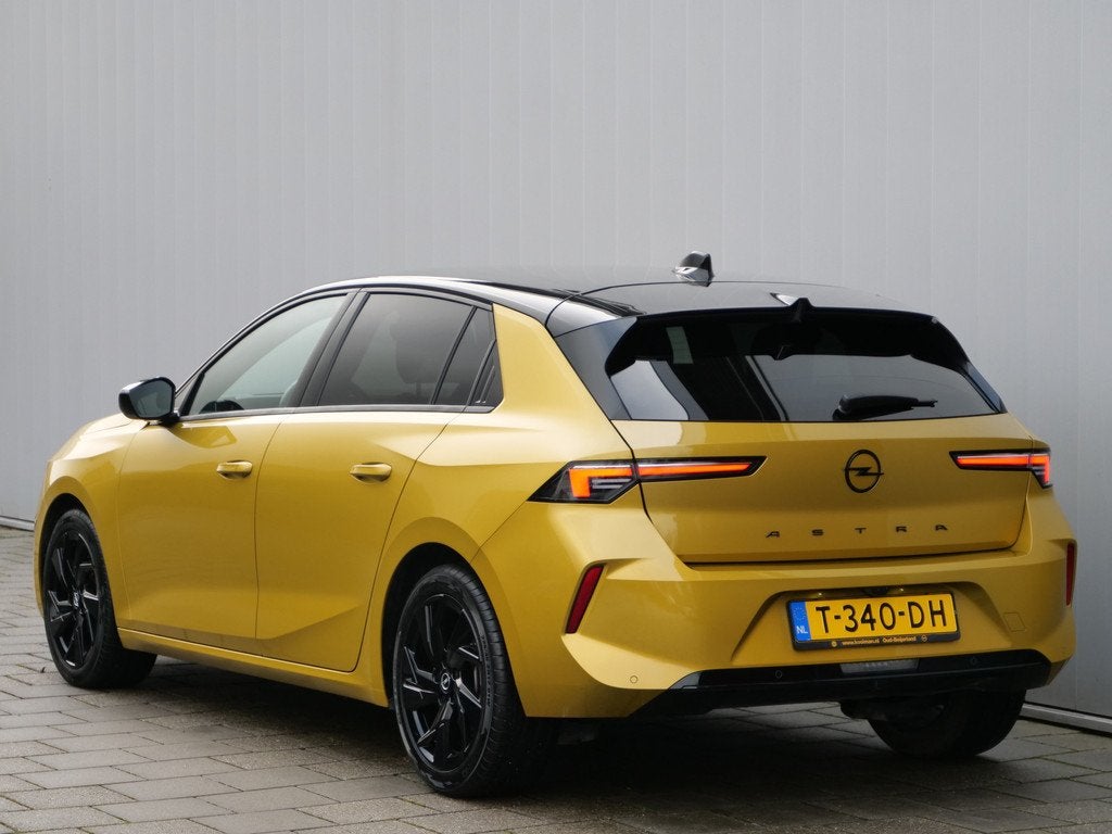 Opel Astra 1.2 Turbo 130 Pk Ultimate Apple Carplay / DAB / C, Auto's, Opel, Voorwielaandrijving, 1199 cc, Bedrijf, Handgeschakeld
