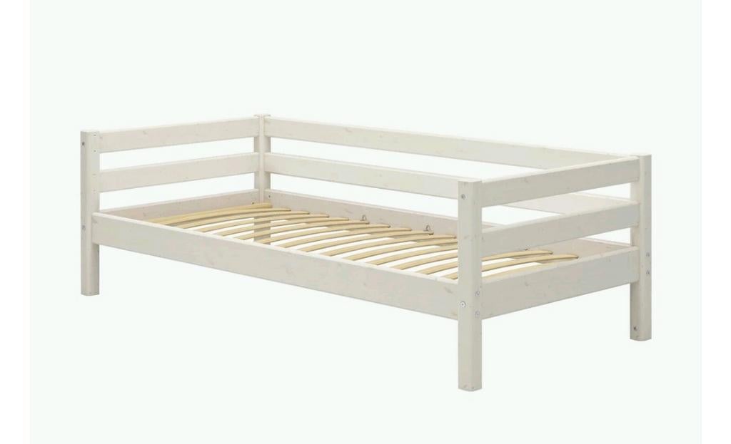 Flexa eenpersoonsbed, 90x200 cm. Twee stuks., Ophalen, 85 tot 100 cm, Gebruikt, Lattenbodem