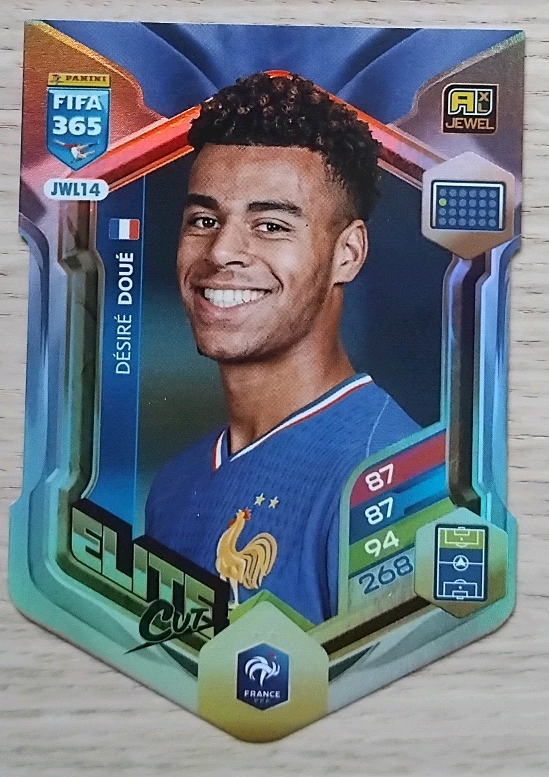 Panini Adrenalyn 365 JWL14 Elite cut Desire Doue PSG, Ophalen, Nieuw, Plaatje