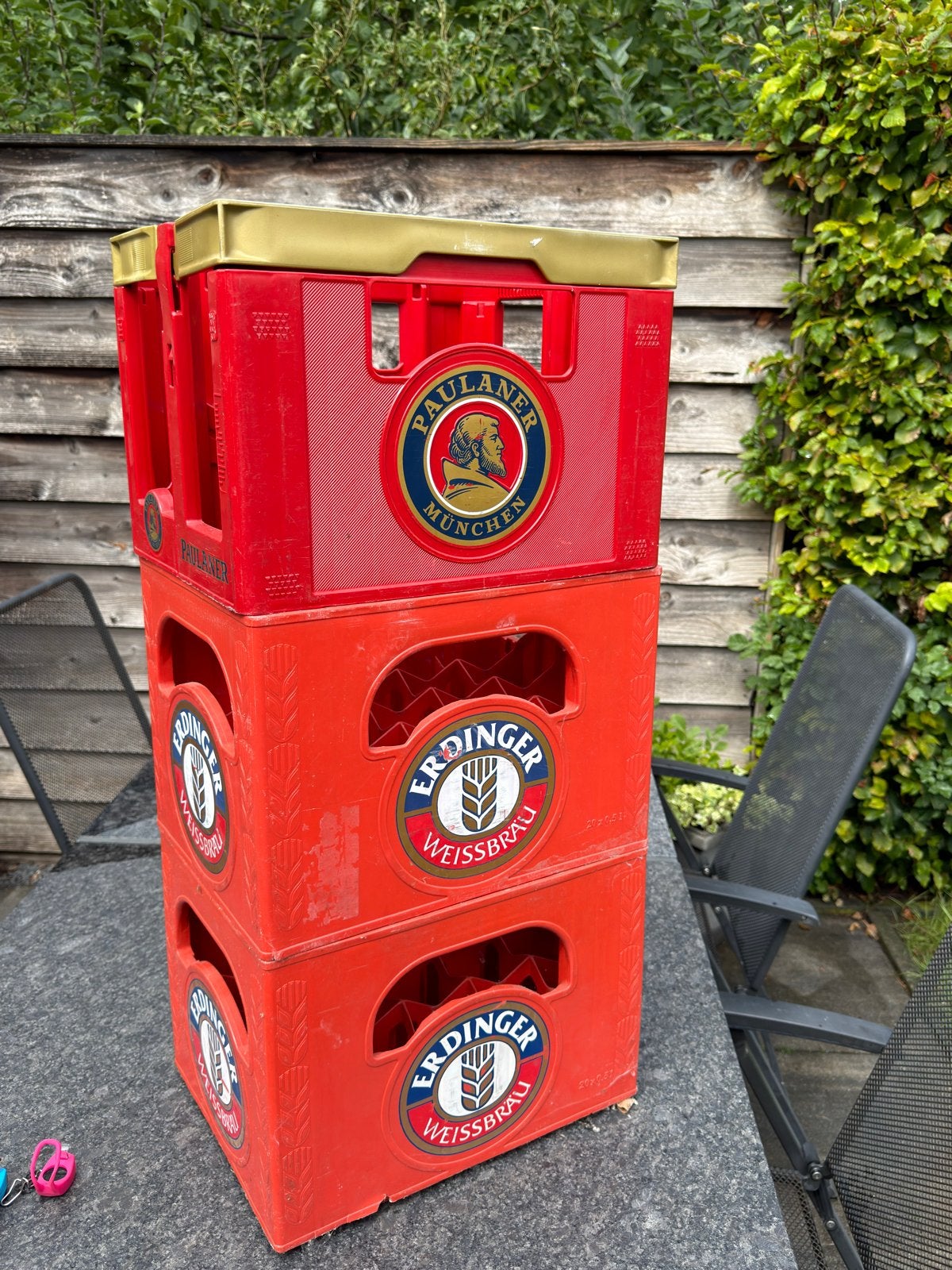 3 Bierkratten: Paulaner en Erdinger Weissbräu, Ophalen, Gebruikt, Minder dan 50 cm, Minder dan 40 cm