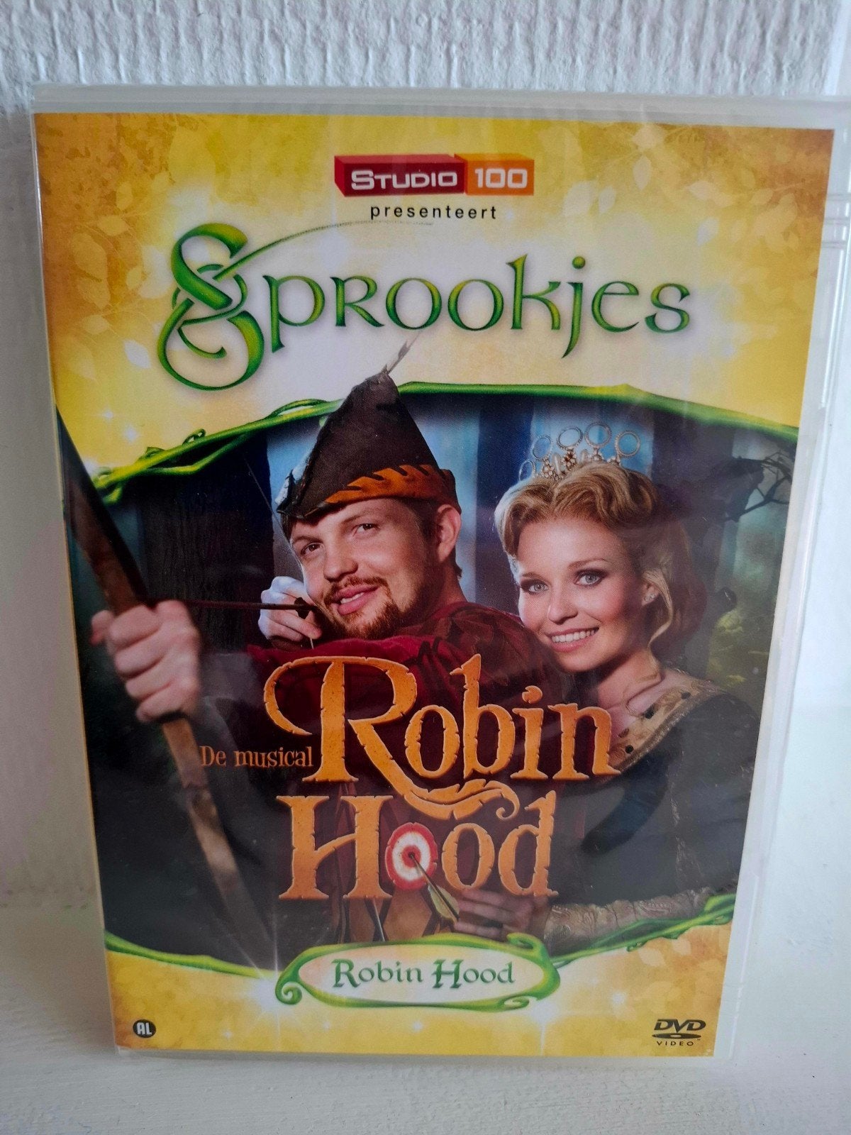 Studio 100 Sprookjes: Robin Hood De Musical nieuw in seal, Gebruikt, Alle leeftijden, Ophalen of Verzenden, Sprookjes