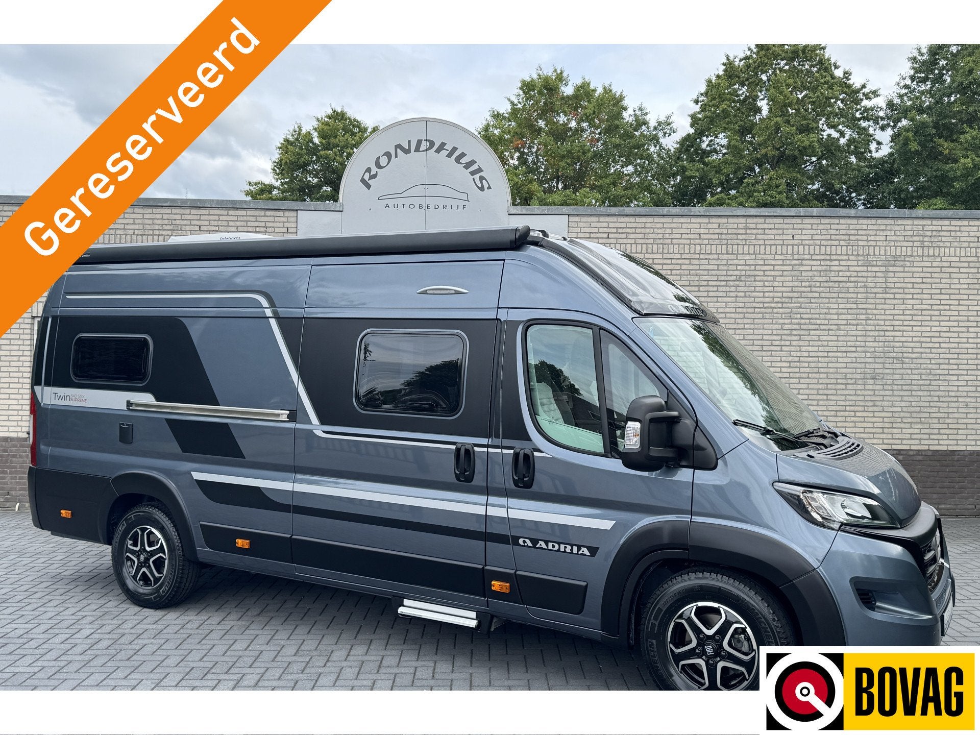 Adria Twin Supreme 640 SGX 140 pk AUTOMAAT 9-Traps Euro6 Fia, Automaat, Buscamper of Camperbus, Ringverwarming, Verwarmde buitenspiegels