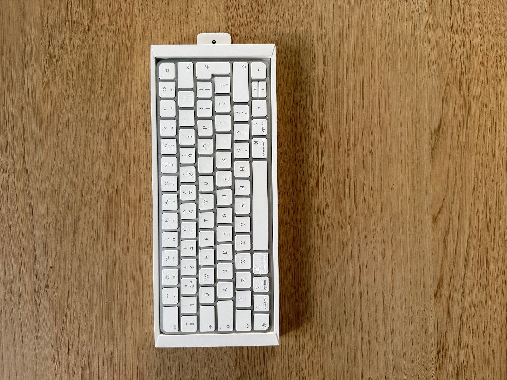 Apple Magic Keyboard (USB-C) - Nederlands, Computers en Software, Nieuw, Ophalen of Verzenden, Draadloos, Qwerty