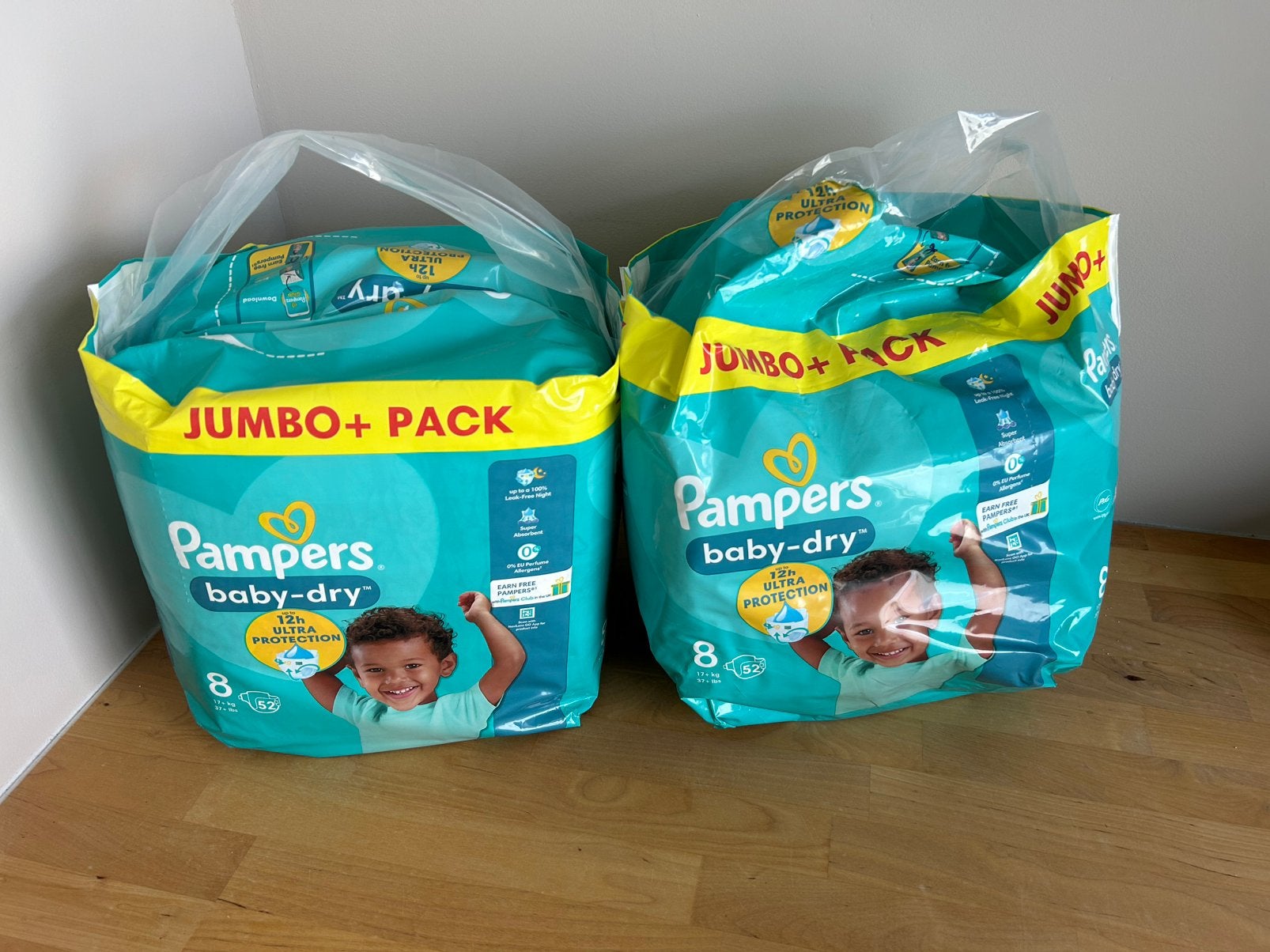 Pampers babydry luiers maat 8 - 77 stuks, Ophalen, Zo goed als nieuw