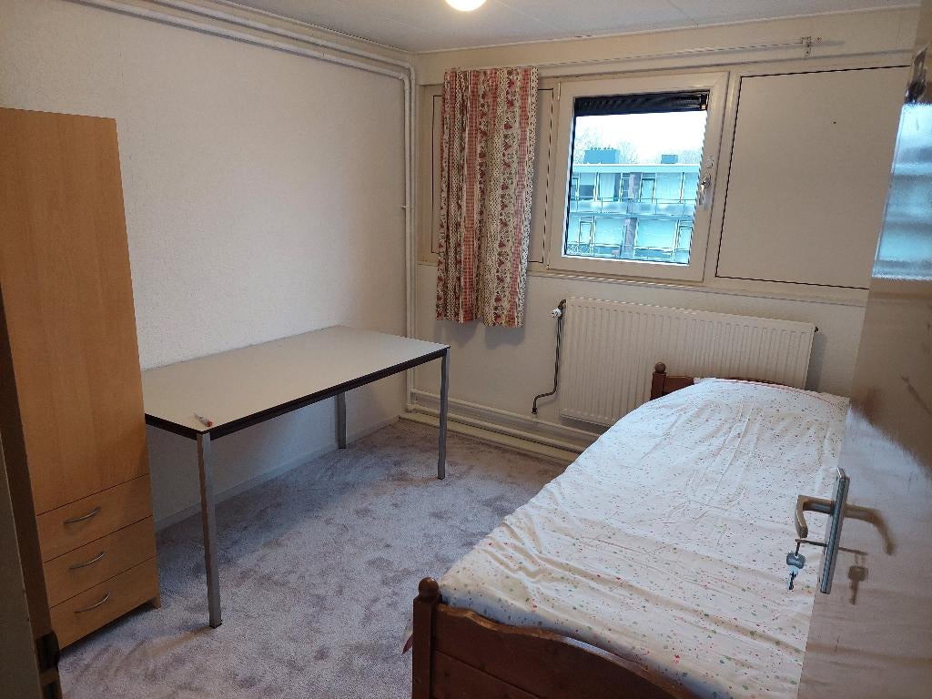 Kamer te  huur in Lelystad, Minder dan 20 m², Almere