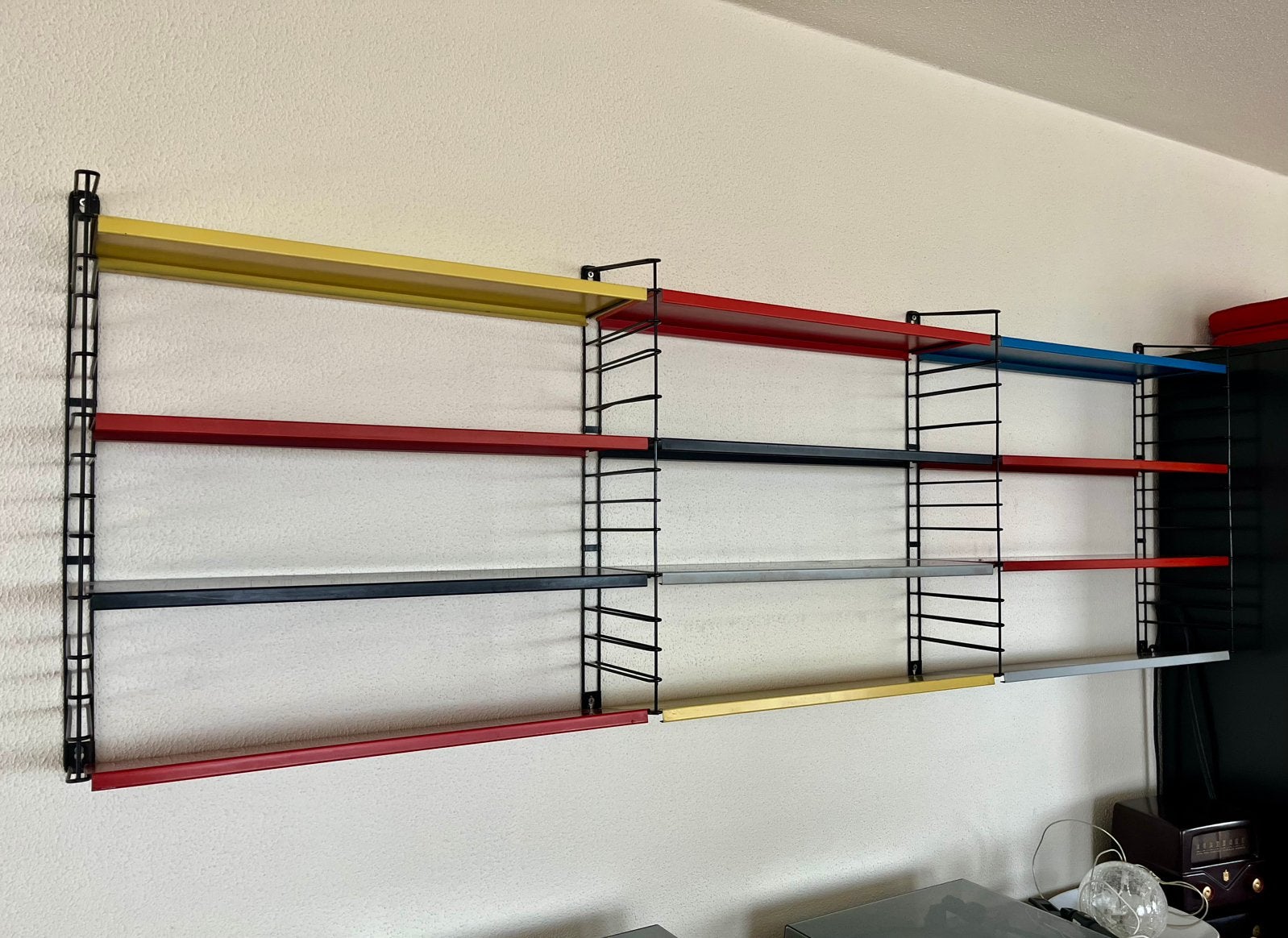 Vintage Tomado Wandrek, Huis en Inrichting, Woonaccessoires | Wandplanken en Boekenplanken, Ophalen, Gebruikt