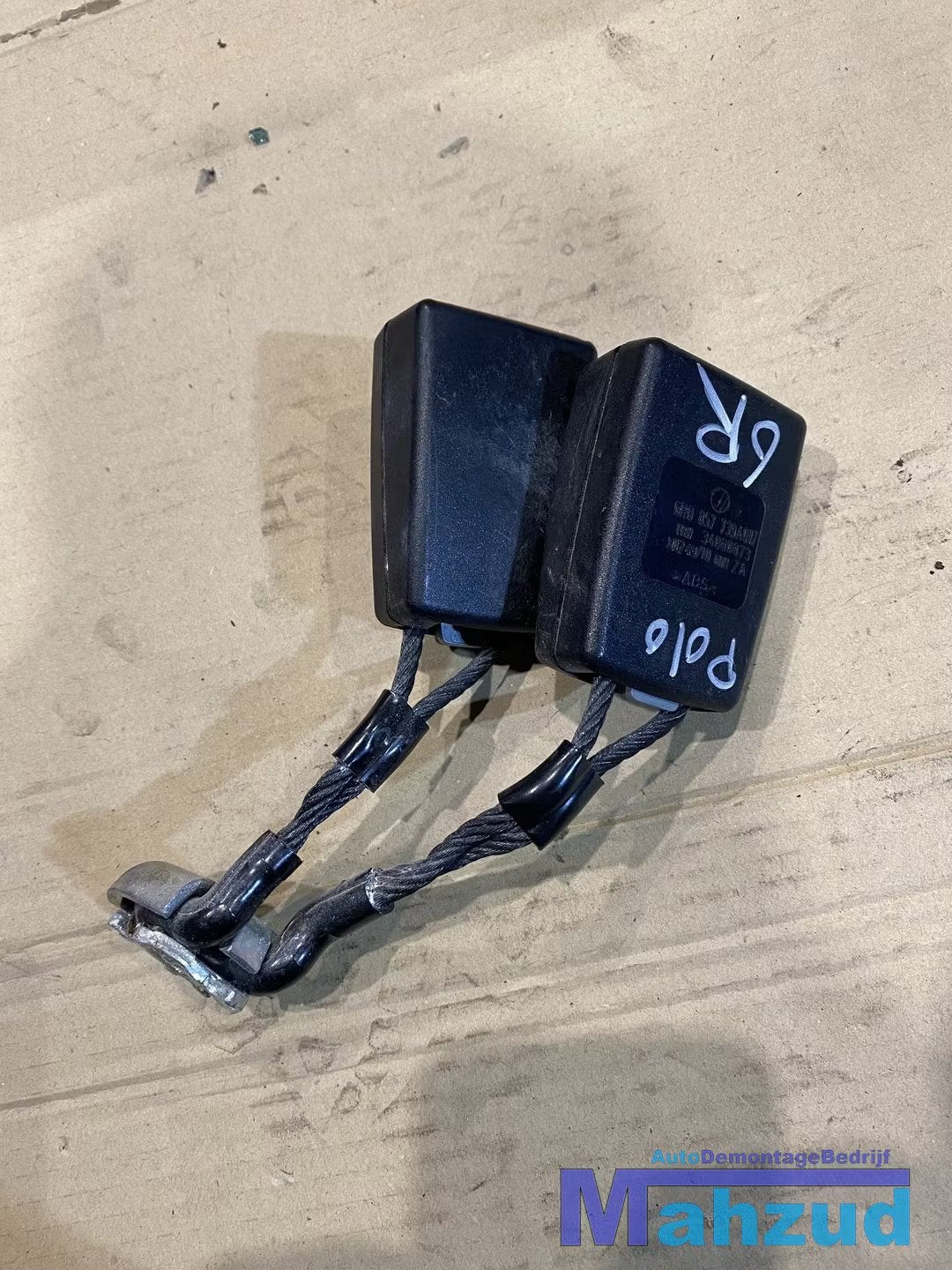 VW POLO 6R Achterbank gordel spanner klikker, Auto-onderdelen, Interieur en Bekleding, Gebruikt, Volkswagen, Volkswagen AG, Berliner Ring 2
38440  Wolfsburg, DE