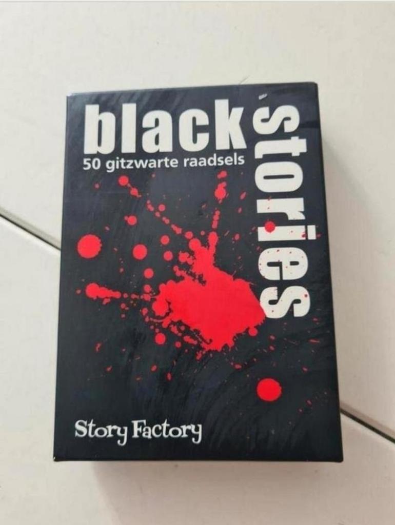 Black Stories, 50 gitzwarte raadsels, Vijf spelers of meer, Ophalen of Verzenden, Zo goed als nieuw, Story Factory