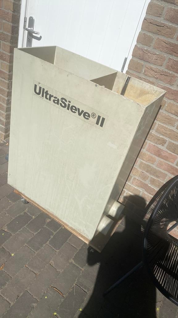 Sieve, Tuin en Terras, Ophalen of Verzenden, Zo goed als nieuw, Vijverstofzuiger