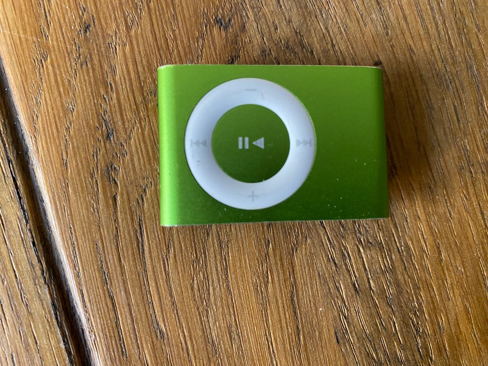 Ipod shuffle met oplader, Shuffle, Zo goed als nieuw, Groen, Minder dan 2 GB