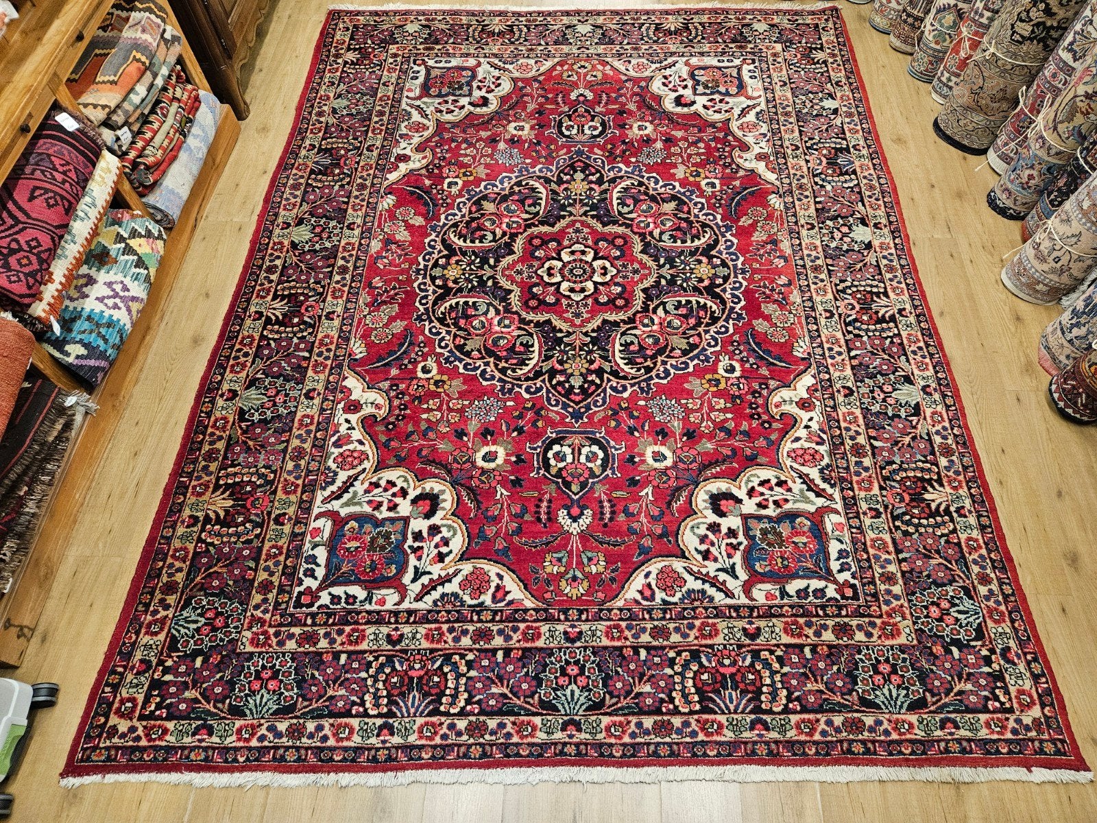 Vintage handgeknoopt perzisch tapijt heriz 346x250, Info@SlatsAntiek.nl, Tweedehands, Perzisch, 200 cm of meer