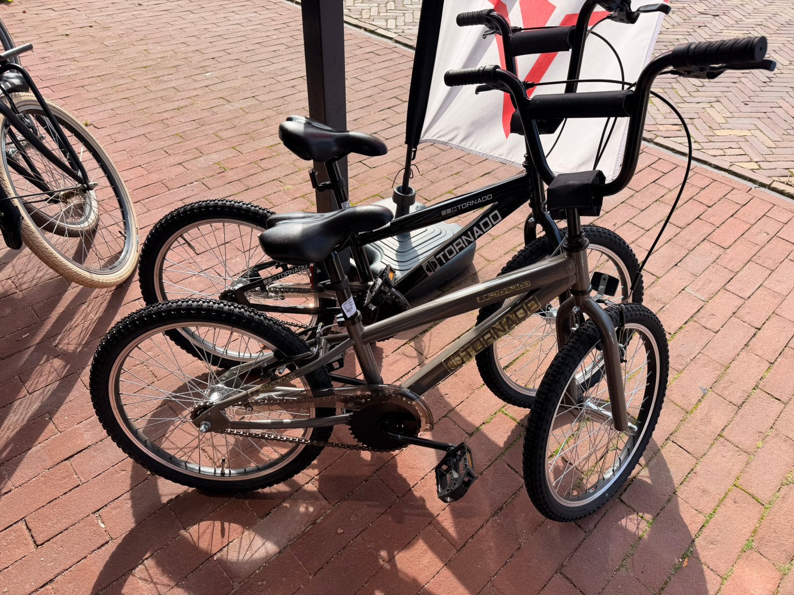 Foto 3 van Grote voorraad kinderfietsen alle maten
