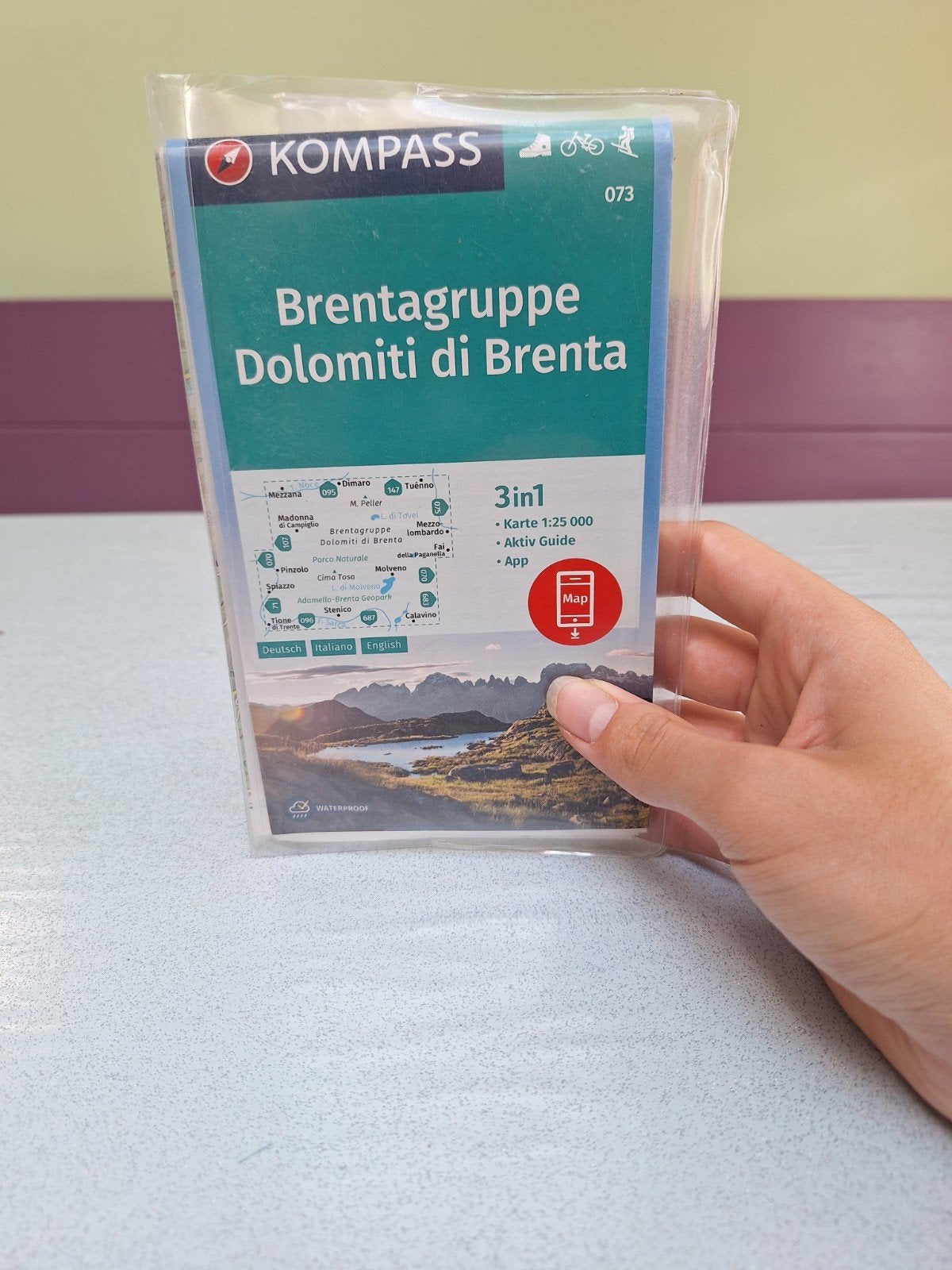 Wandelkaarten Dolomieten en Italië (ANWB, Kompass), Europa, Ophalen of Verzenden, Zo goed als nieuw, Reisgids of -boek