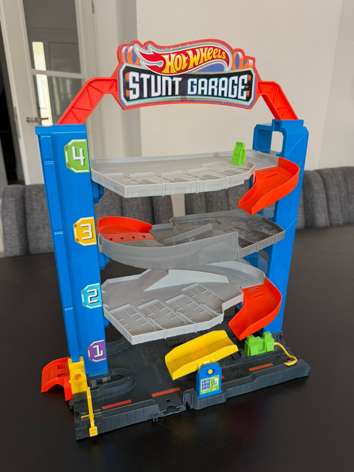 Hot Wheels Stunt Garage racebaan autogarage garage, Ophalen, Zo goed als nieuw, Handmatig, Hot Wheels