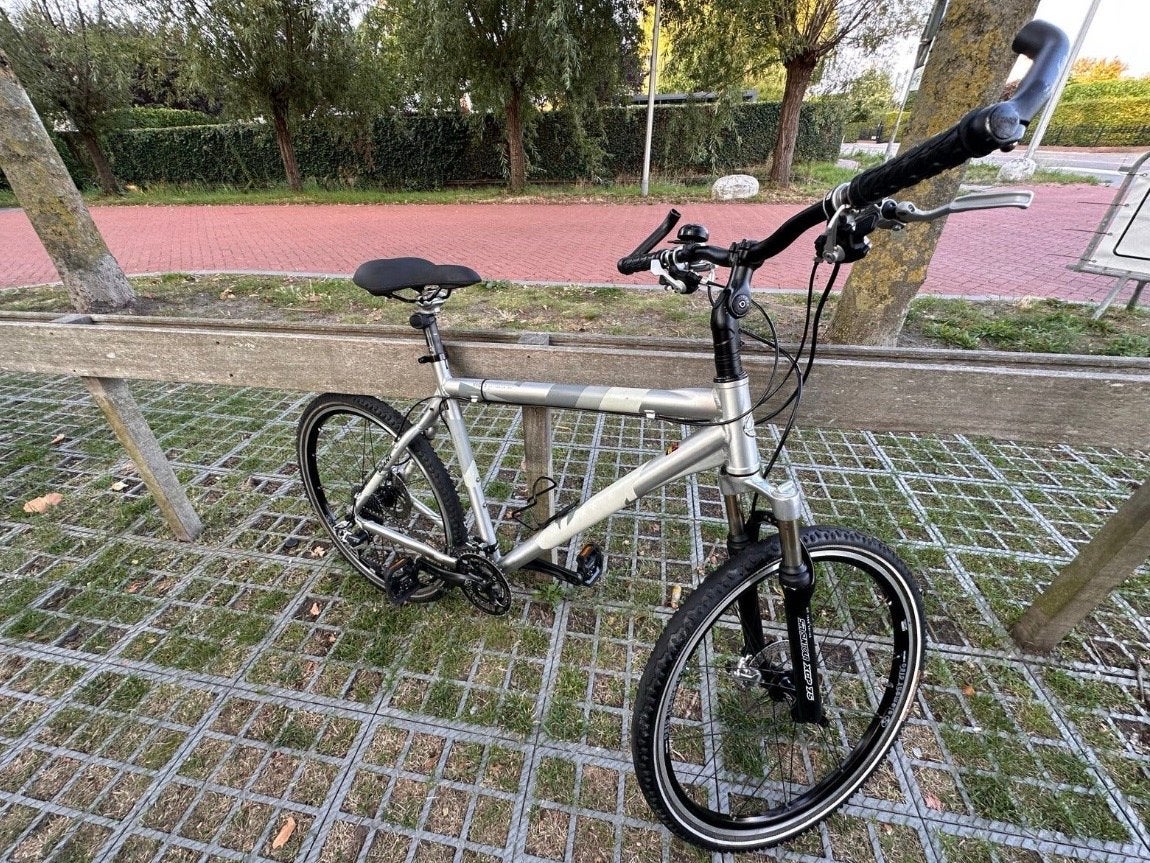 Giant XTC 2 Mountainbike - 26 inch, schijfremmen, vering, Ophalen, Gebruikt, Hardtail, Giant