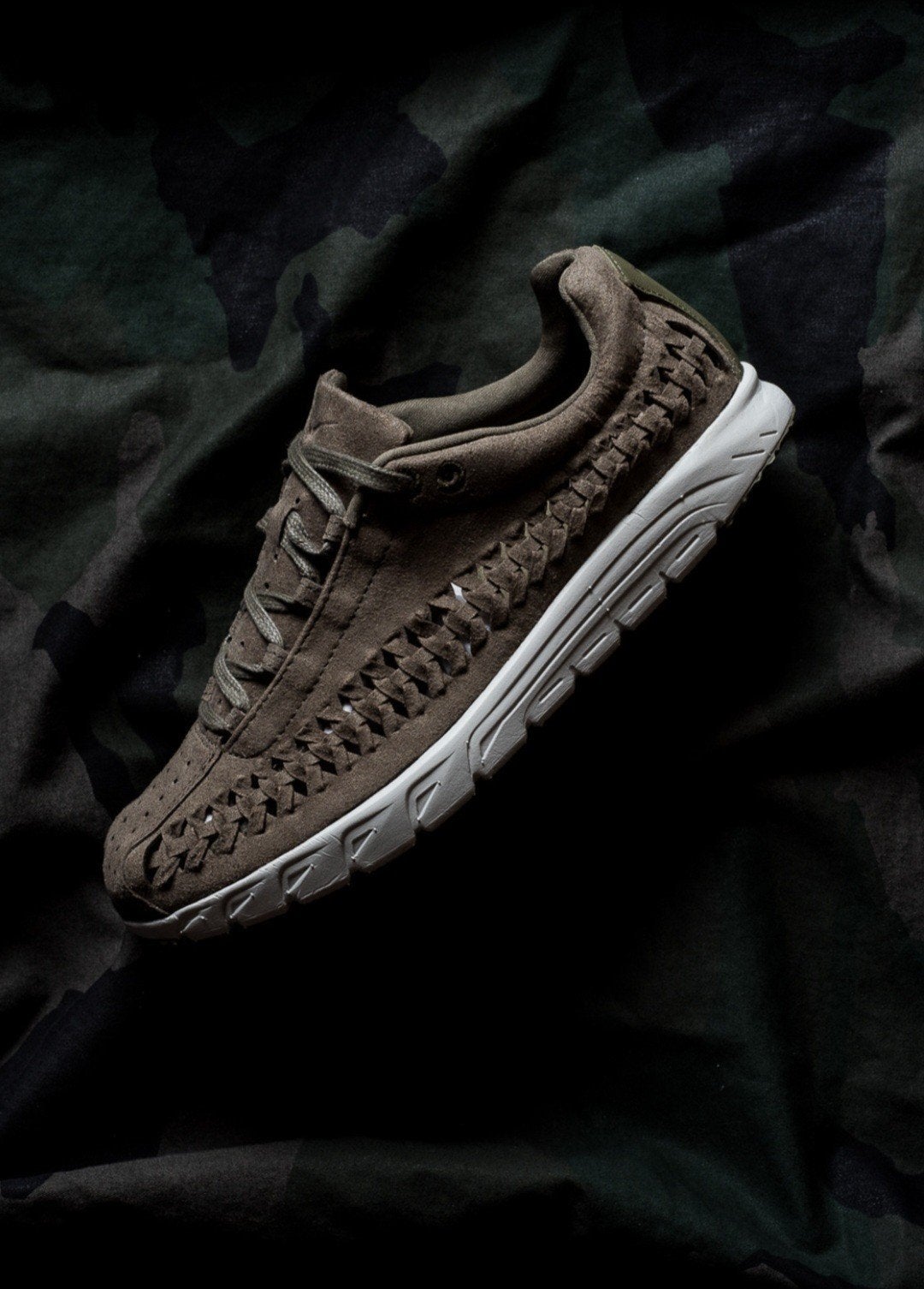 Nike mayfly woven maat 42, Ophalen, Zo goed als nieuw, Overige kleuren