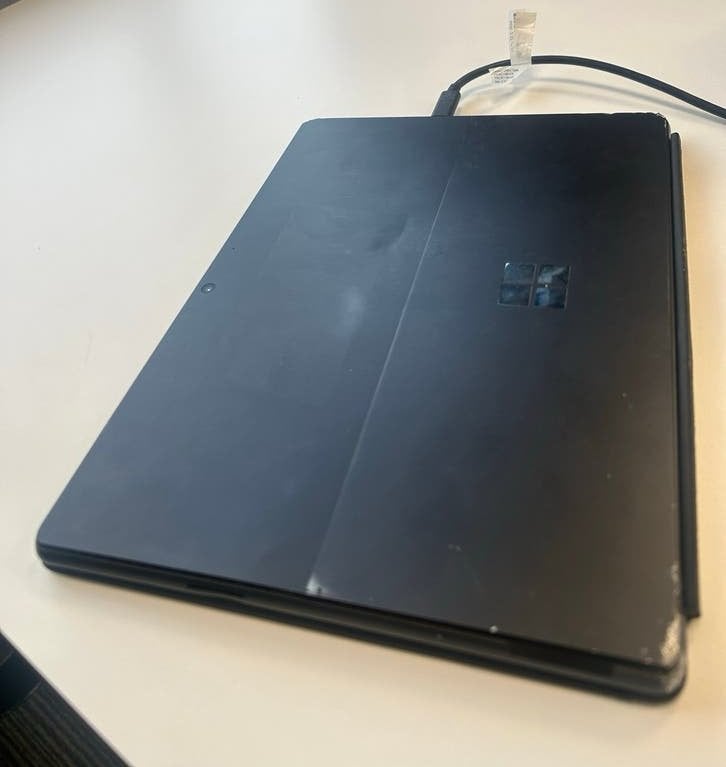 Microsoft Surface Pro 9 - Scherm defect, Qwerty, 13 inch, Met touchscreen, Ophalen of Verzenden