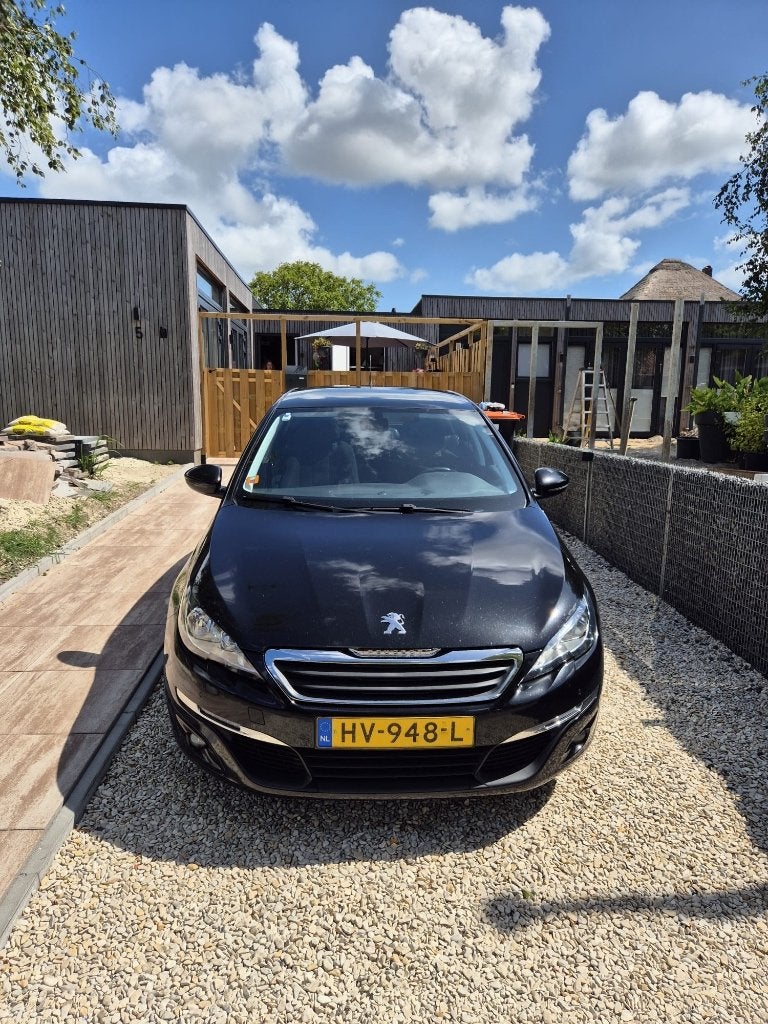 Peugeot 308 1.6 BlueHDI 88/120 5-D 2015 Zwart, Auto's, Voorwielaandrijving, 1160 kg, Stof, 4 cilinders