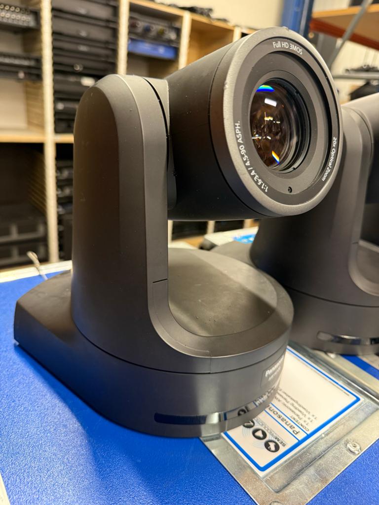 Panasonic AW-HE120 PTZ Camera met Controller en Koffer, Ophalen, Gebruikt, Video