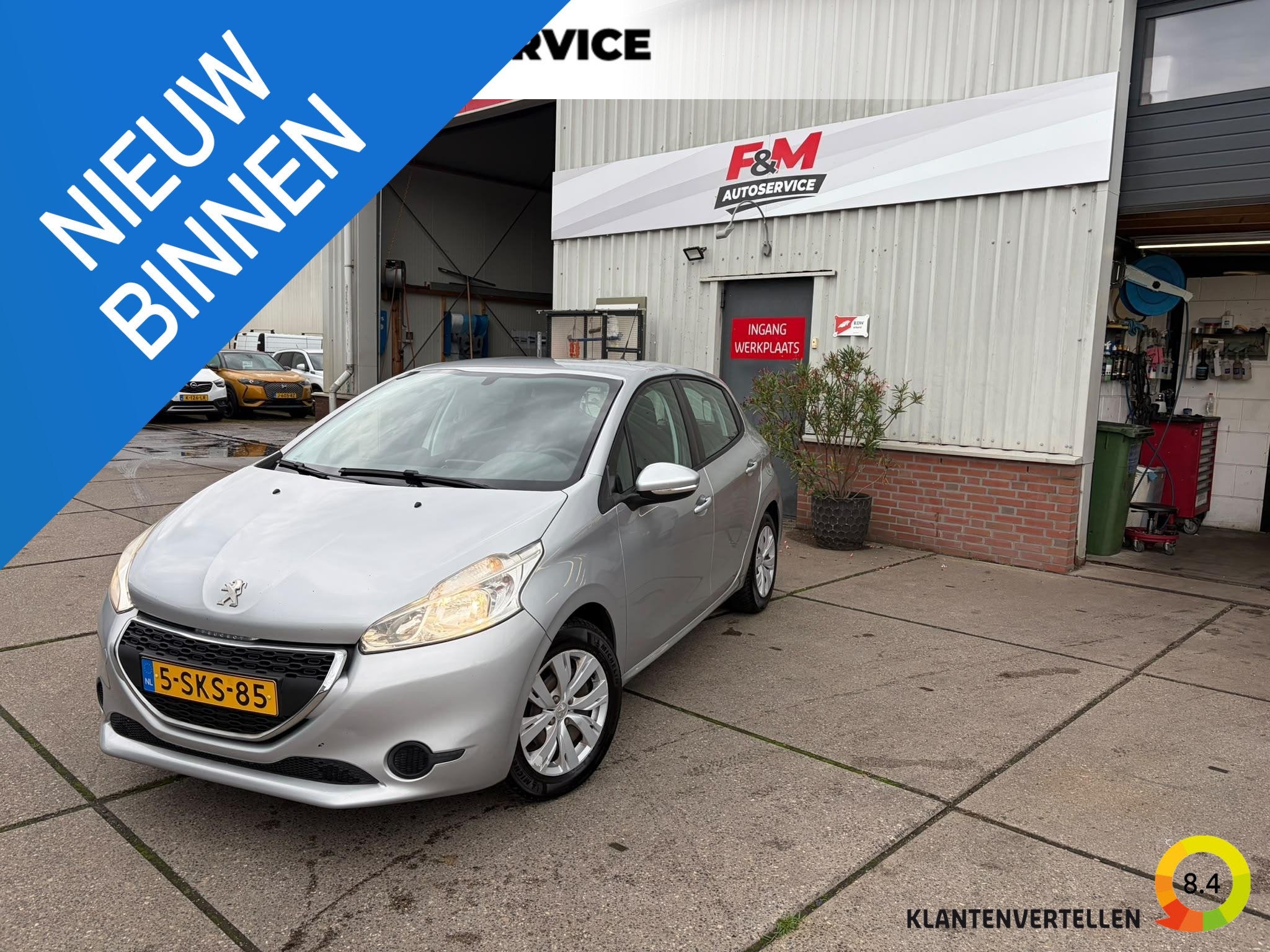 Peugeot 208 1.2 VTi Active Airco, cruise, Voorwielaandrijving, Euro 5, Stof, Gebruikt