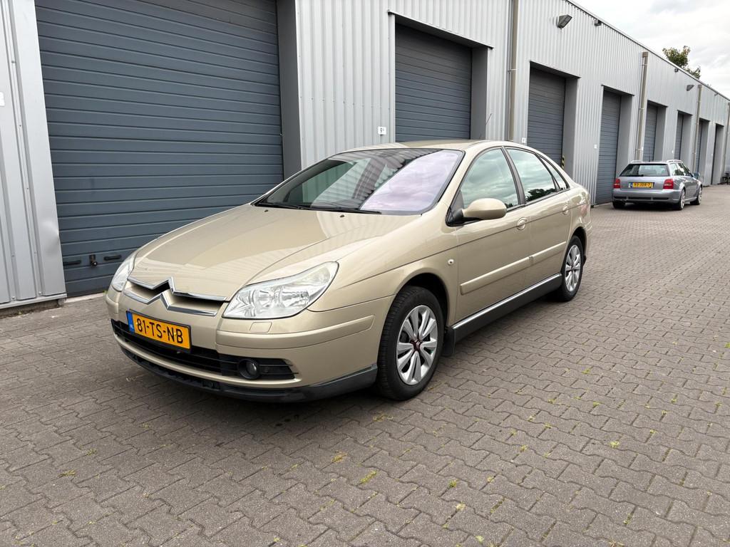 Citroen C5 2.0-16V Caractère AUTOMAAT INRUIL MOGELIJK, Auto's, Citroën, Gebruikt, 4 cilinders, 700 kg, Beige