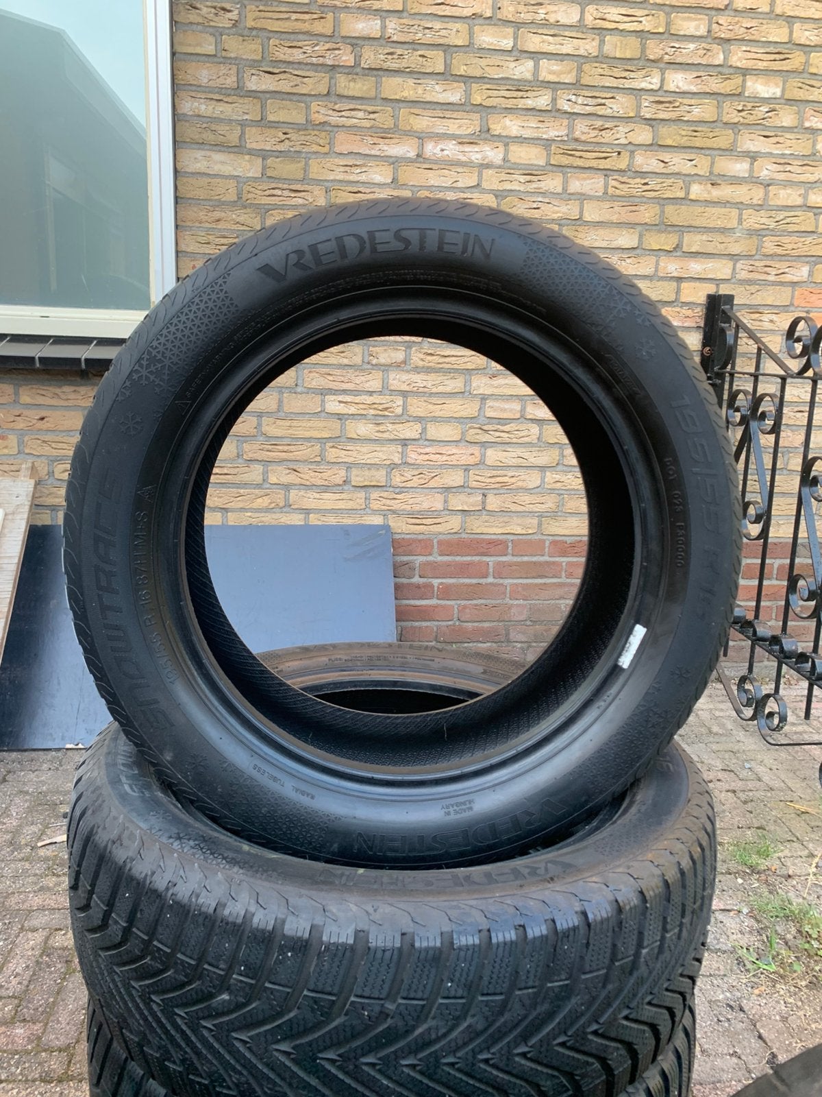 4xA merk VREDESTEIN winterbanden 195/55 R16 uit 2018, Ophalen