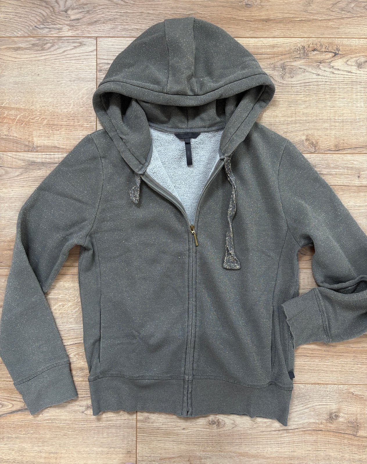 Luxe Rituals joggingpak grijs met glitter & goud | L, Ophalen of Verzenden, Zo goed als nieuw, Maat 42/44 (L), Grijs