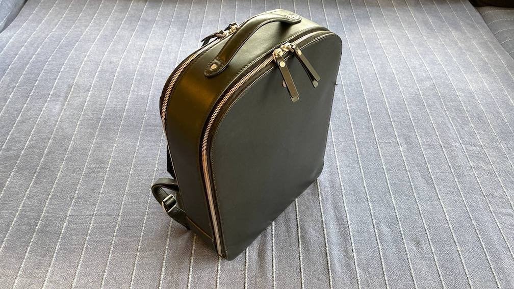 FMME leren laptoprugzak (13.3 inch), Ophalen of Verzenden, Zo goed als nieuw, Overige merken, 30 tot 45 cm