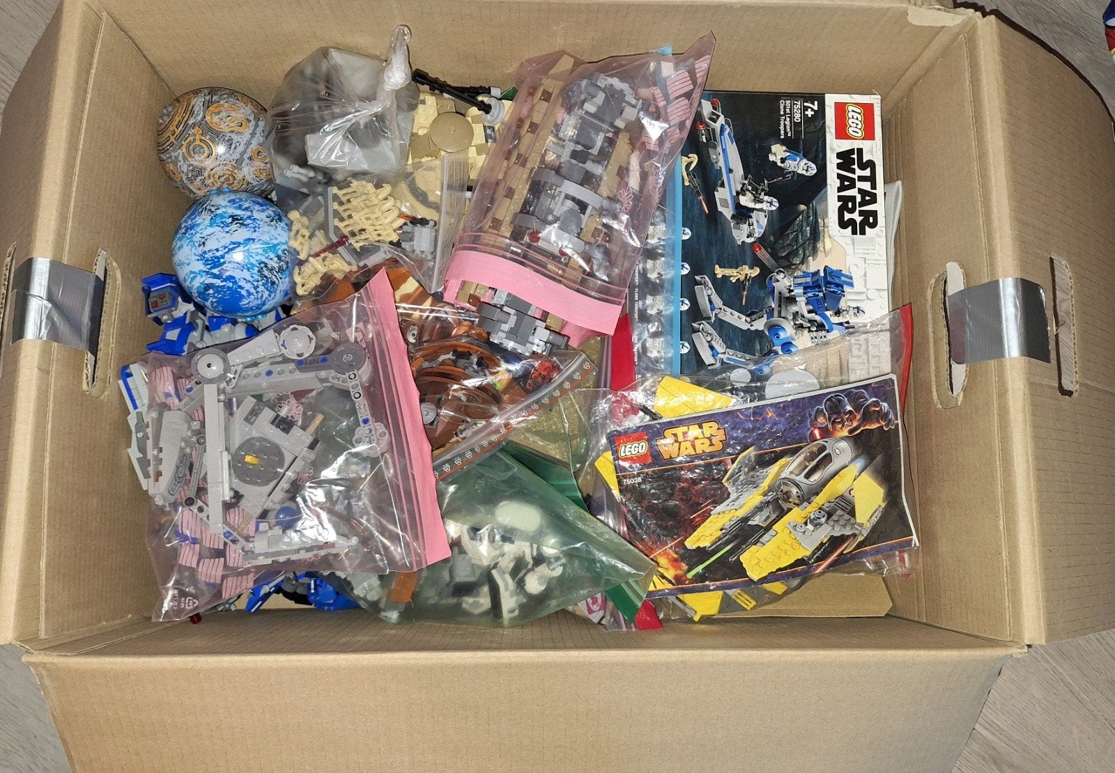 Partij lego Star Wars (figuren schepen gebouwen), Star Wars, Lego, Ophalen of Verzenden, Zo goed als nieuw