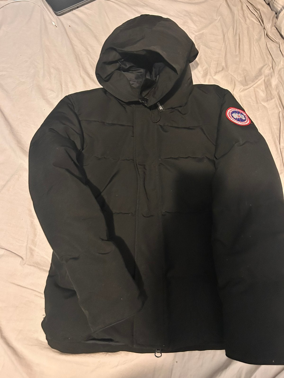 Canada Goose Wyndham Parka (rode logo), Ophalen of Verzenden, Zo goed als nieuw, Maat 48/50 (M), Zwart