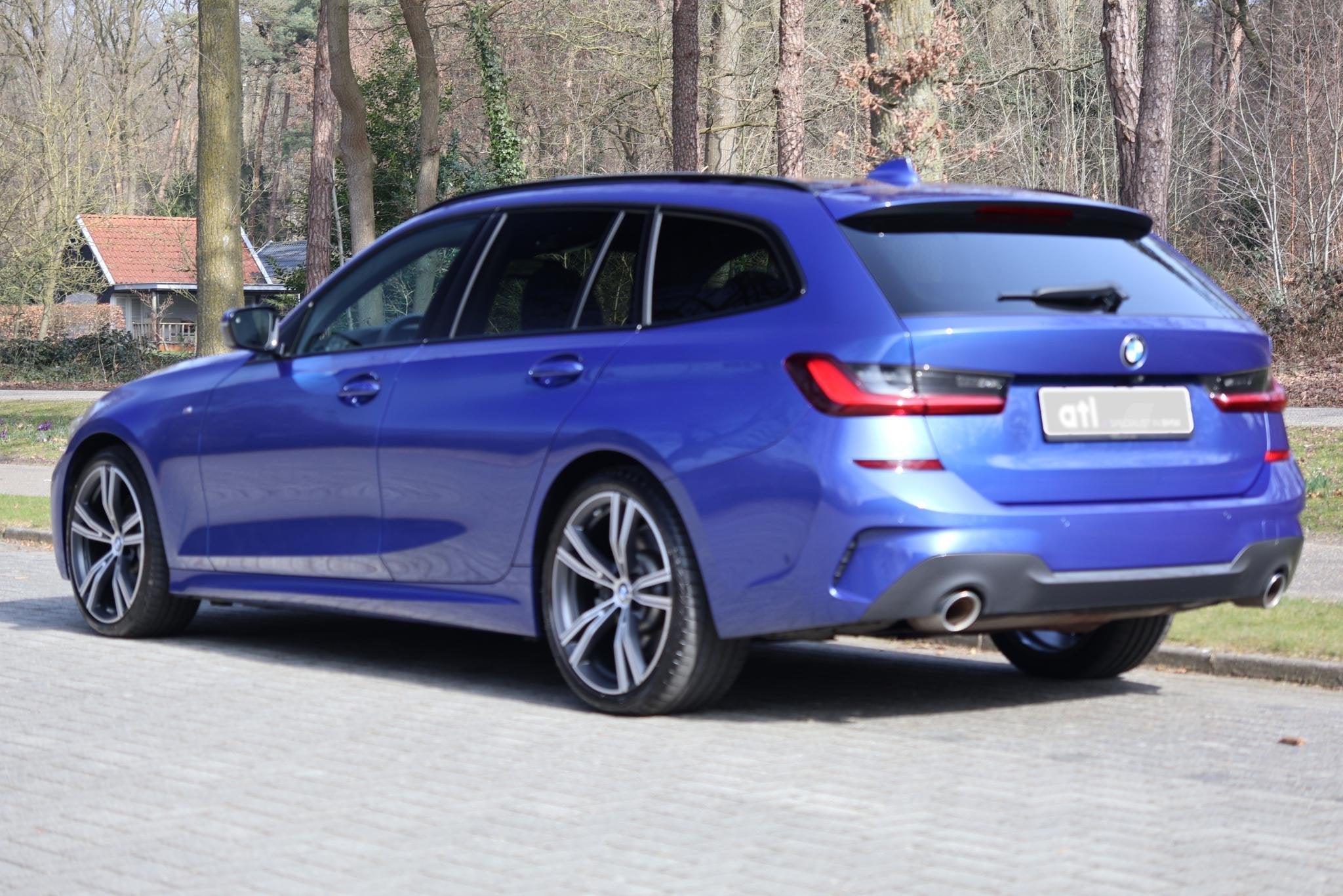 BMW 3-serie Touring 330i xDrive High Executive M-pakket | Pa, Auto's, Automaat, 1998 cc, Gebruikt, Euro 6
