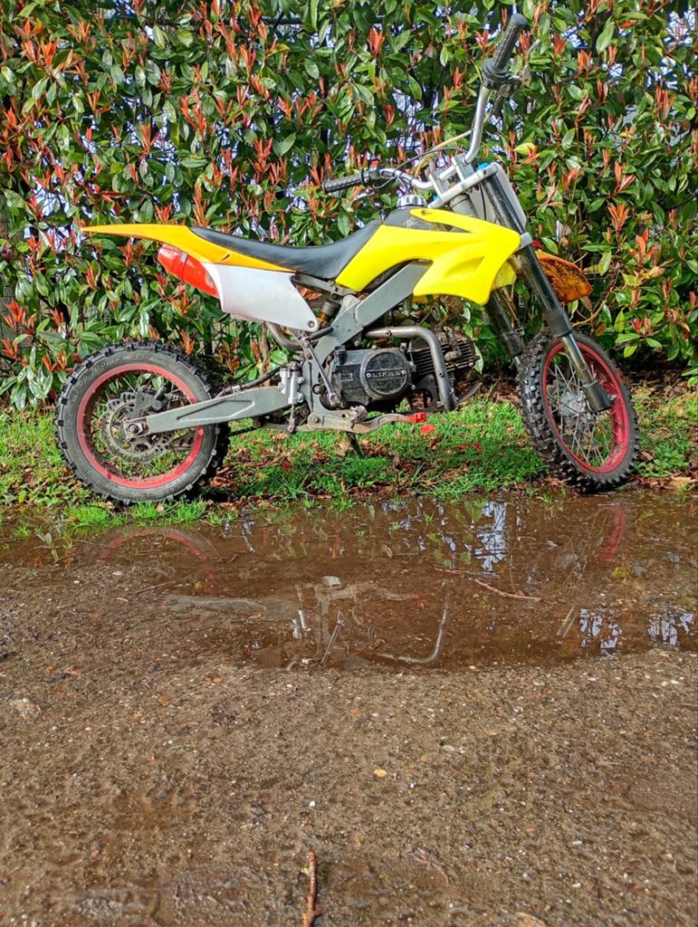 Lifan crossmotor, Overige merken, Gebruikt, 4 versnellingen, 125 cc