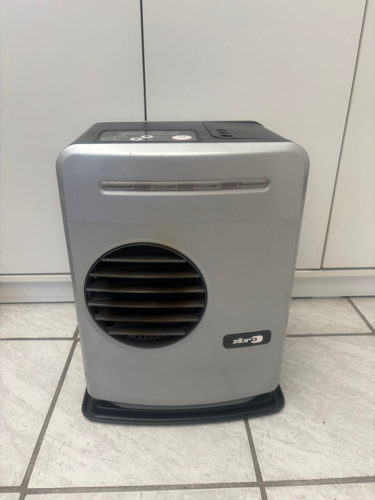 Zibro laserkachel 105m3- incl 50 ltr, Ophalen, Z, Z, Overige brandstoffen