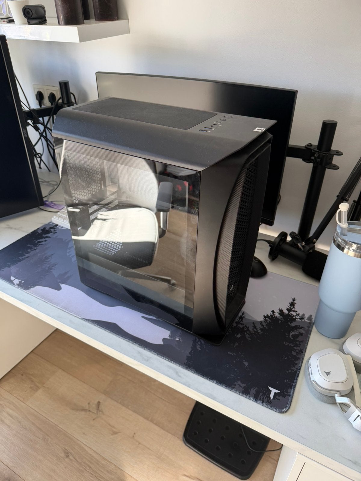 Pc case, 1 speler, Ophalen of Verzenden, Zo goed als nieuw