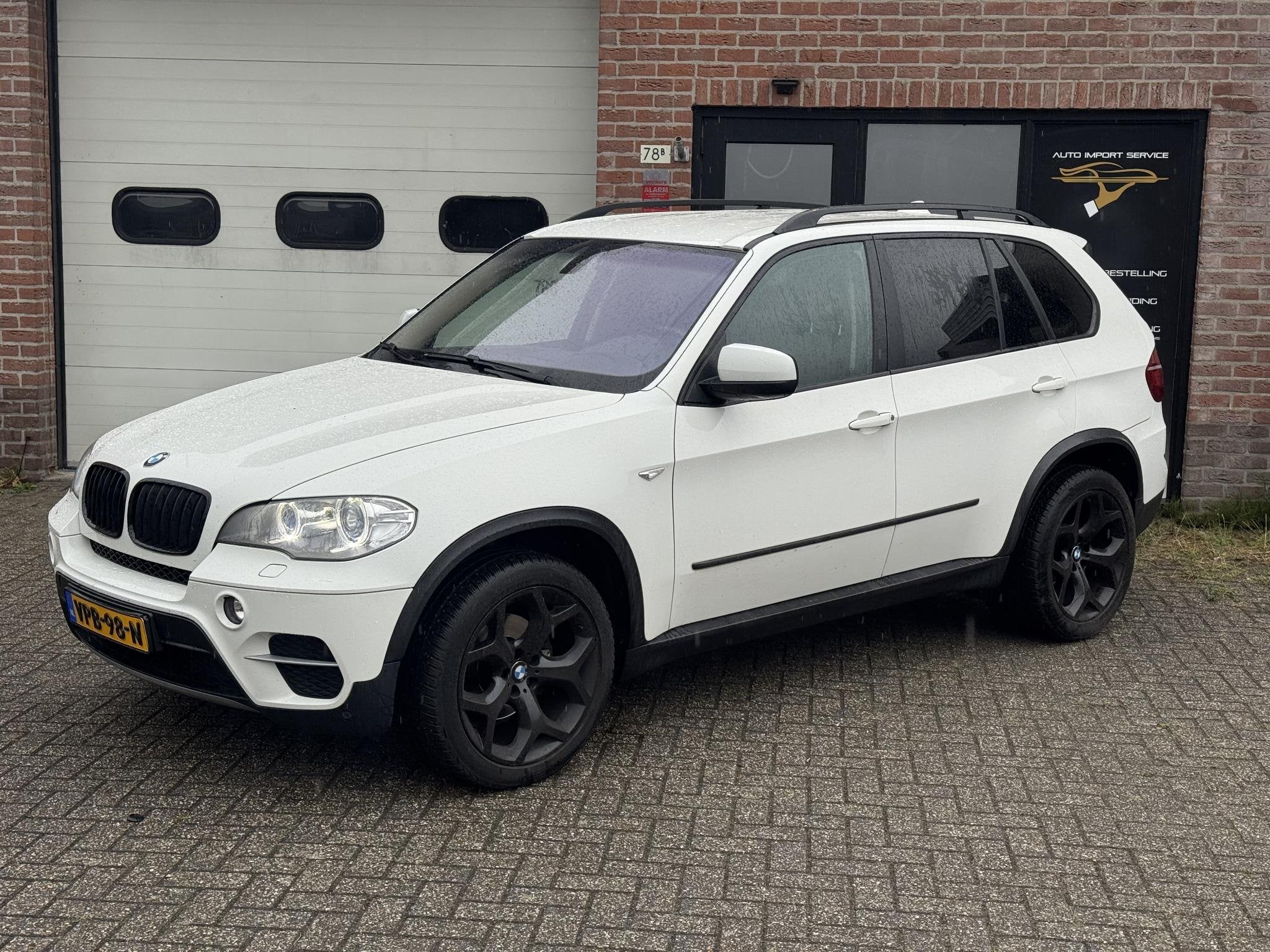 BMW X5 3.0 Diesel xDrive M-Sport / grijs kenteken/ all seaso, Auto's, Stof, Gebruikt, 2993 cc, 2077 kg