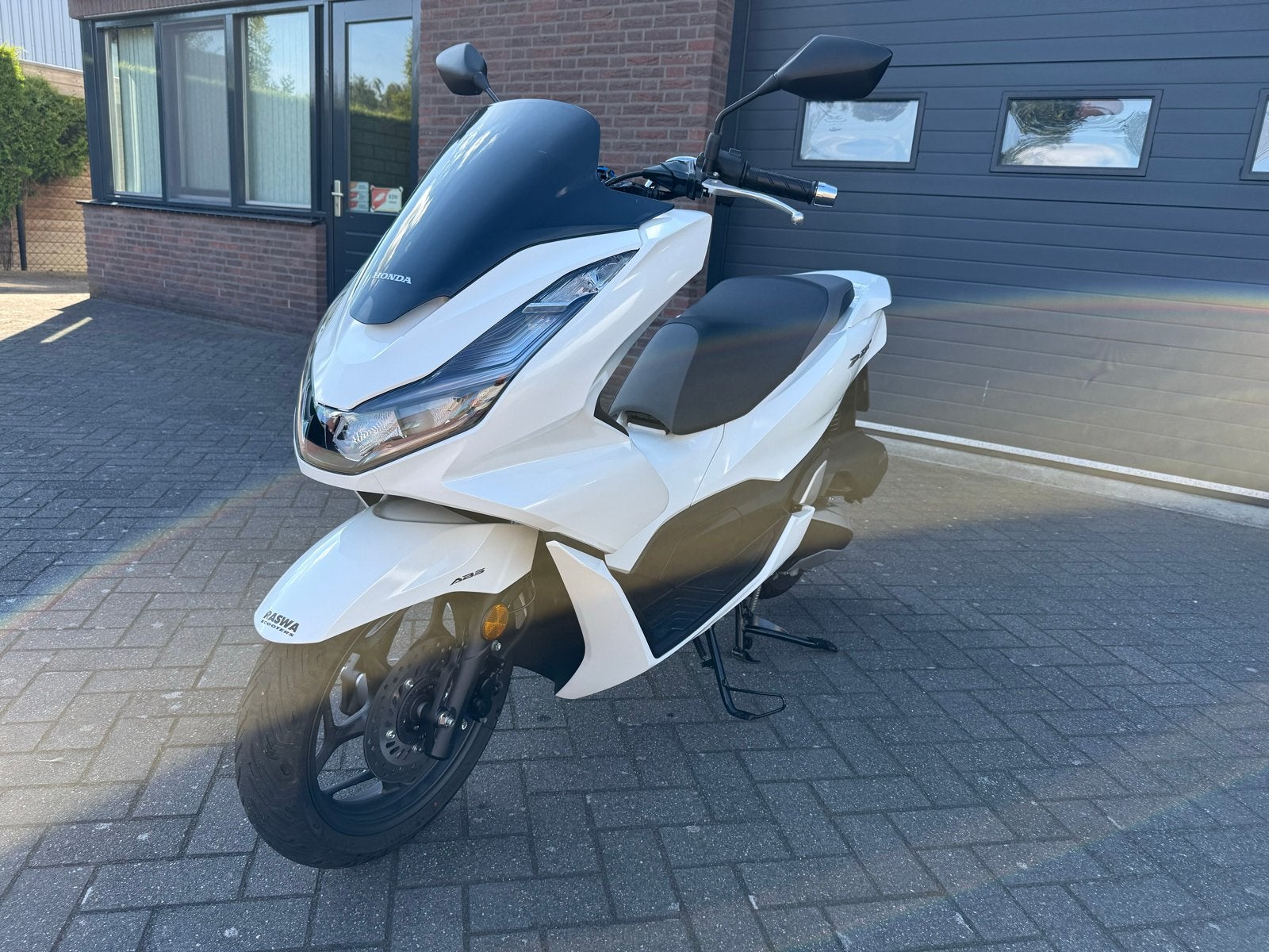 Honda PCX 125 scooter uit 2022 met slechts 3700 km, Scooter, Bedrijf, 125 cc