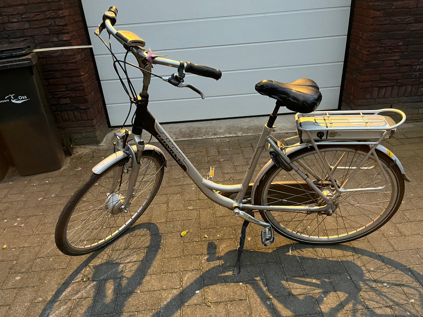 Bikkel elektrische fiets, Ophalen, Gebruikt, Minder dan 30 km per accu, Overige merken