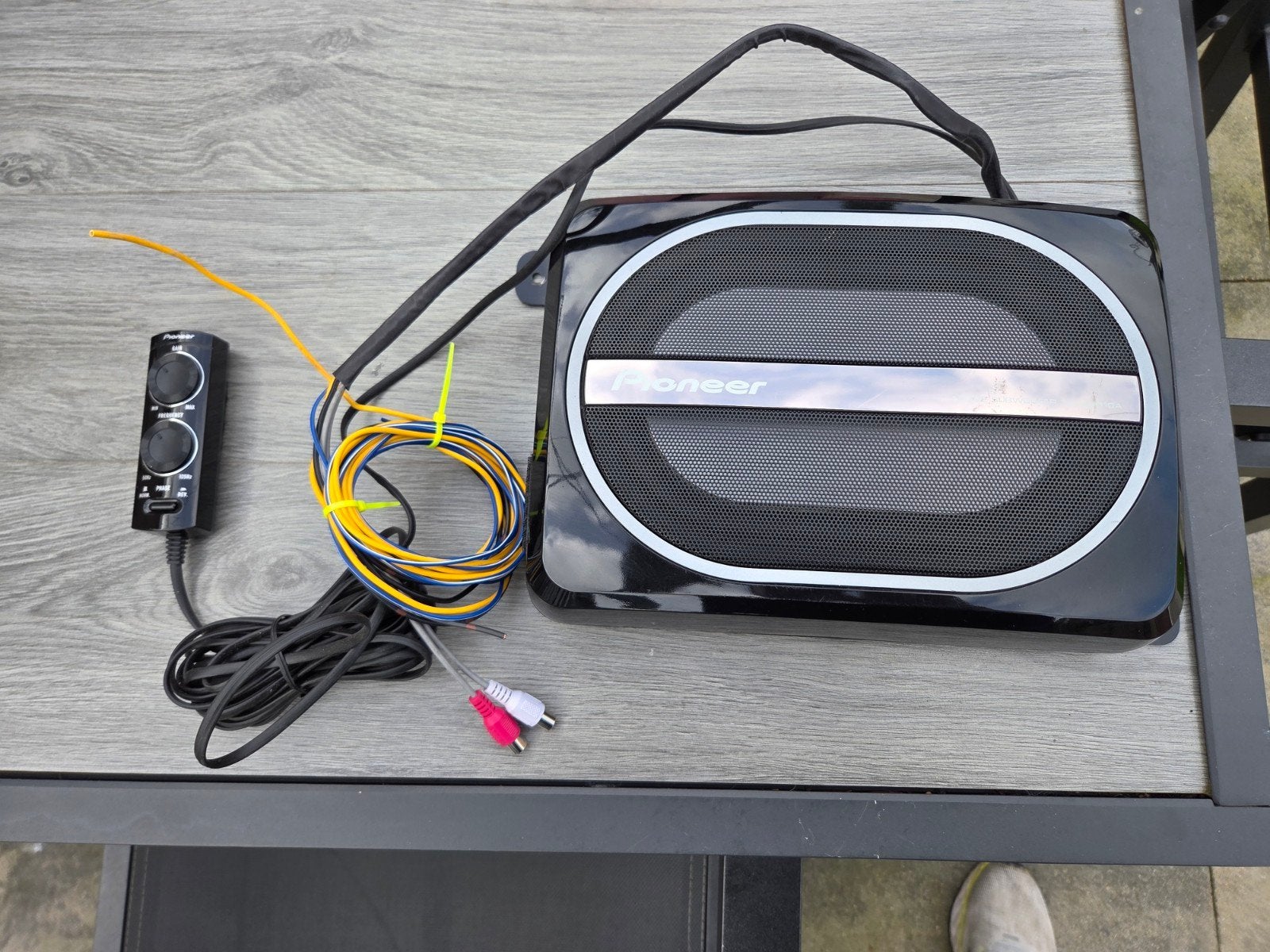 Pioneer TS-WX110A Underseat Subwoofer Compleet, Auto diversen, Ophalen, Gebruikt