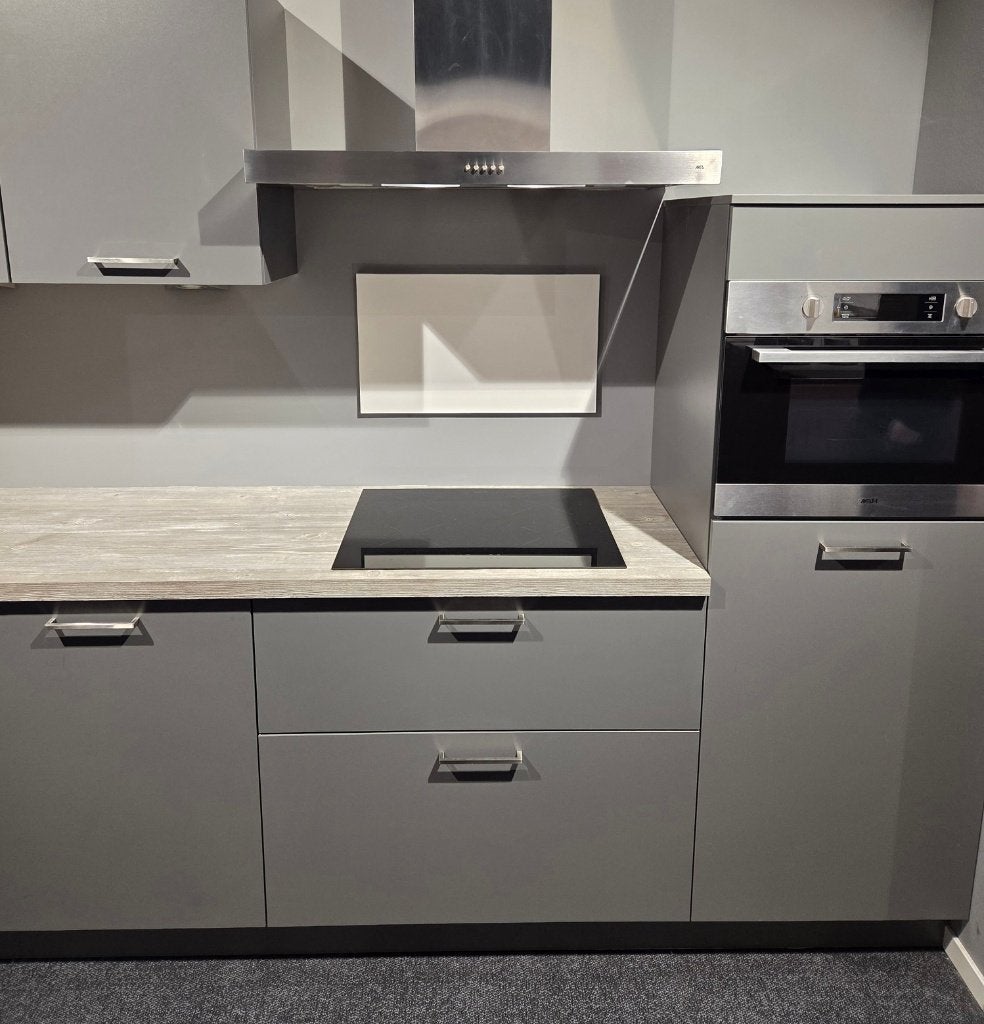 NIEUWE Showroomkeuken "ZINK MAT" Keuken 300 cm / INNOVARE, Huis en Inrichting, Keuken | Complete keukens, Enkelwandige keuken