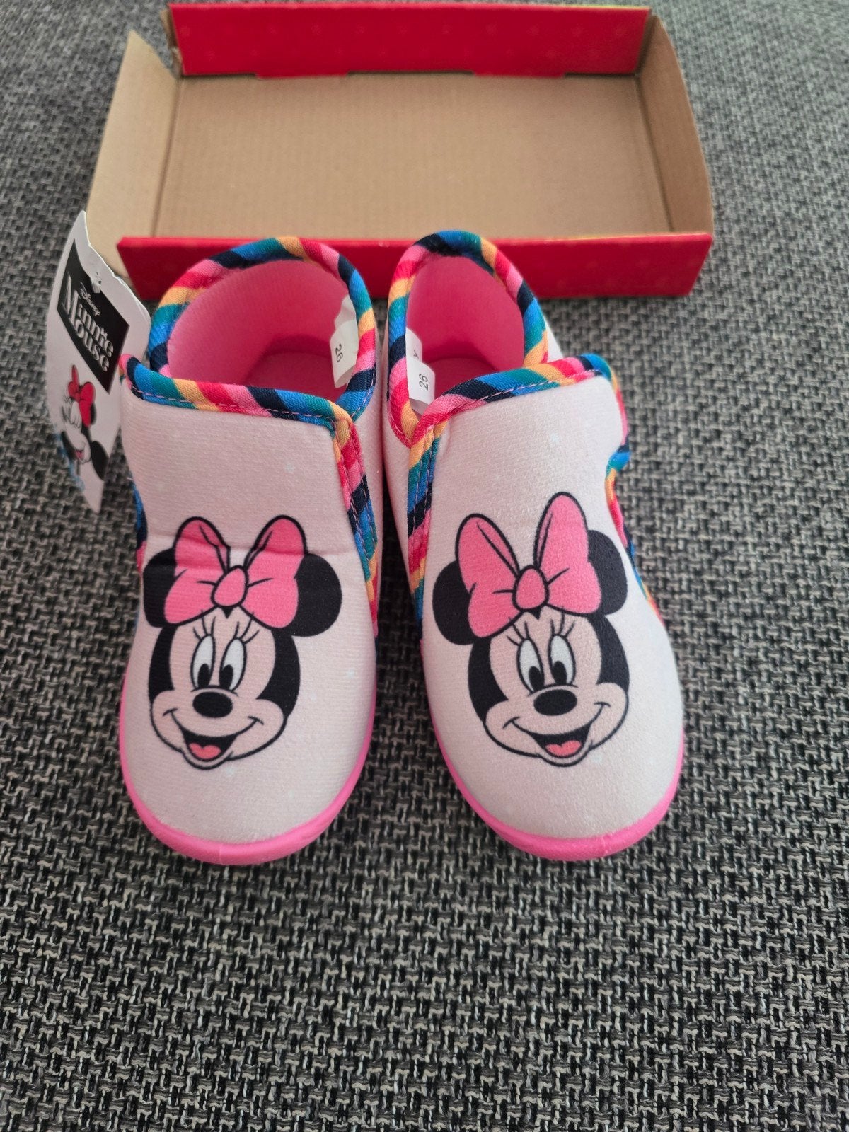 Minnie Mouse sloffen maat 26, Meisje, Overige typen, Nieuw, Ophalen of Verzenden