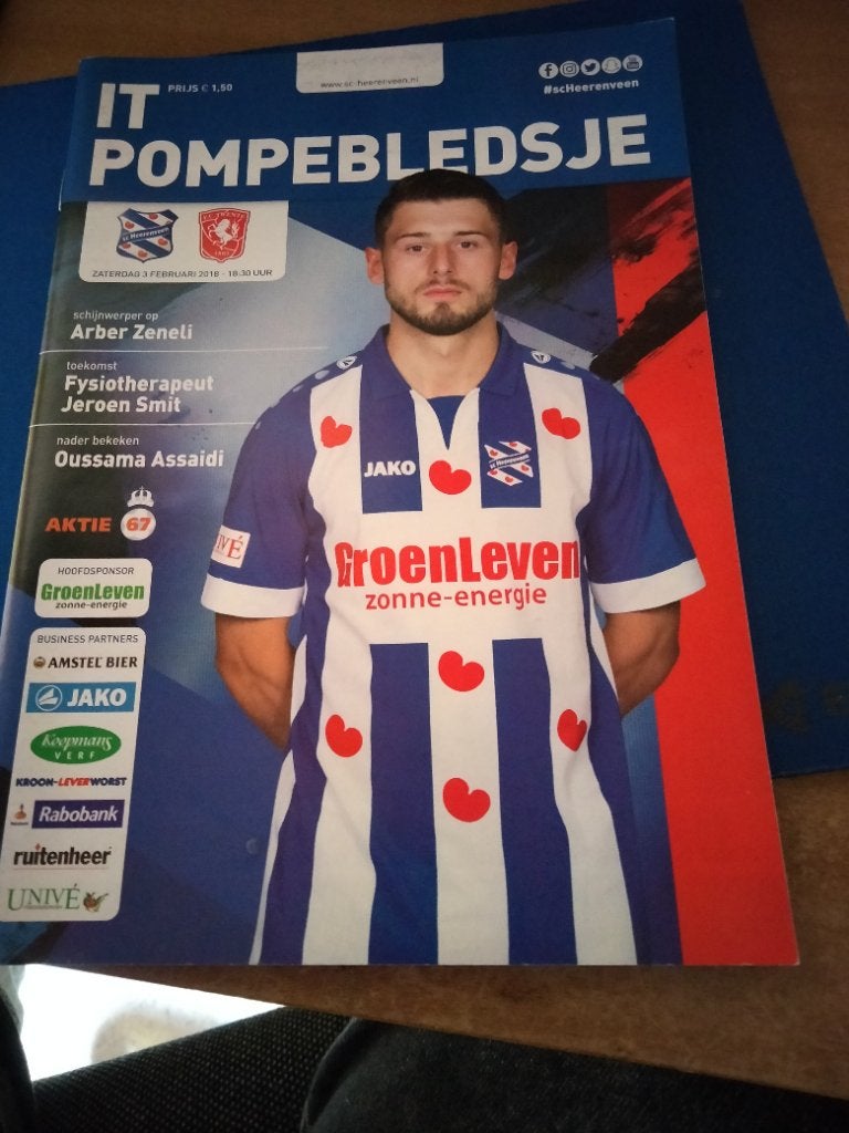 Heerenveen - fc twente 17-18, Ophalen of Verzenden, Zo goed als nieuw, F.C. Twente, Boek of Tijdschrift