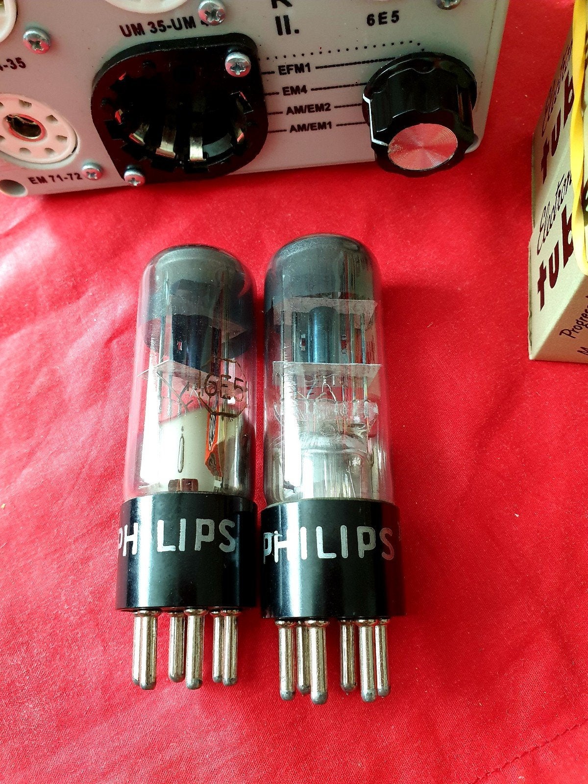 Nieuw Setje Philips 6E5 Afstemogen Radiobuizen Getest, Antiek en Kunst, Ophalen of Verzenden