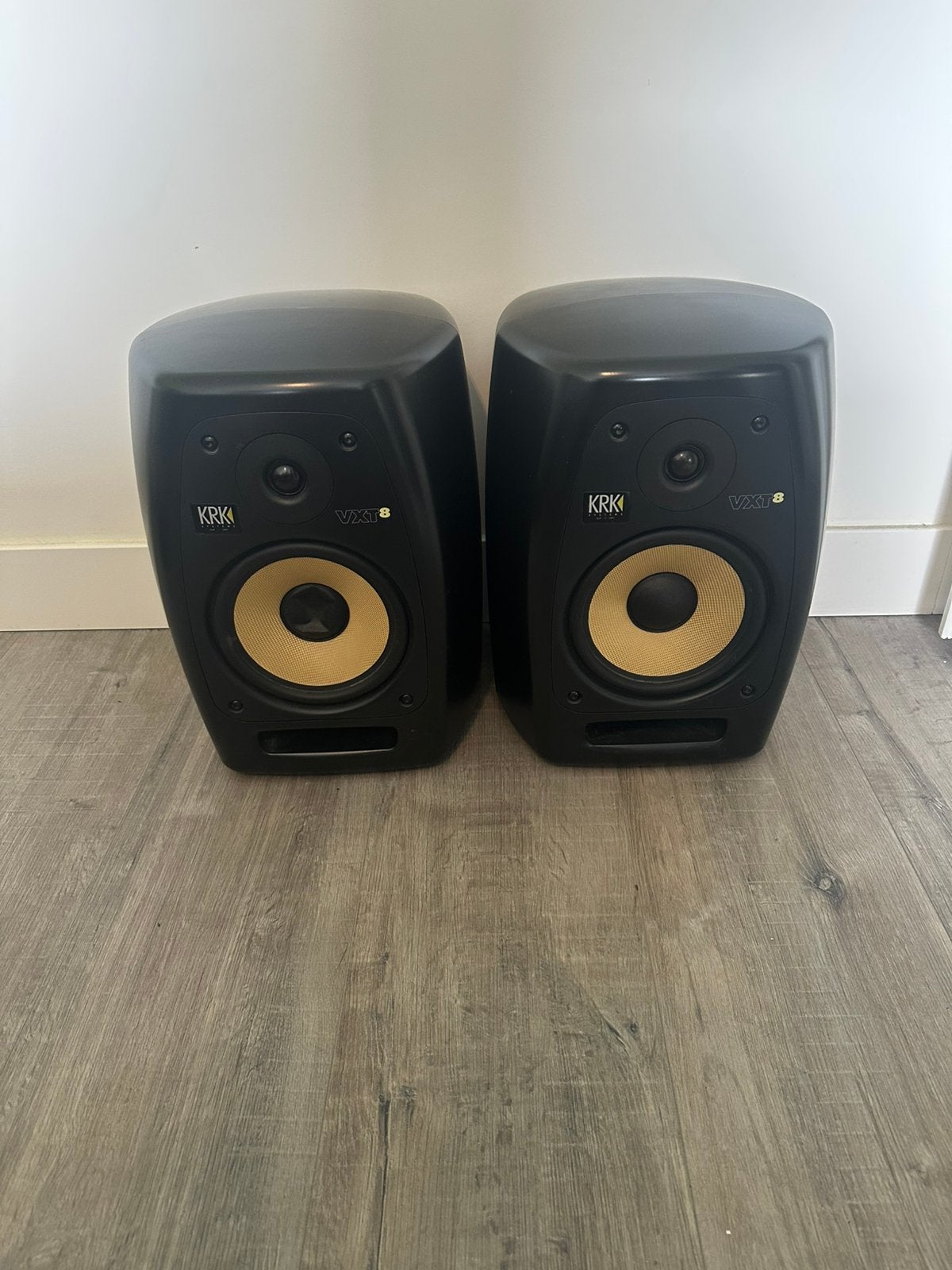 Krk 8 studio monitors paar, Audio, Tv en Foto, Luidsprekers, Overige merken, Ophalen of Verzenden, Zo goed als nieuw, 120 watt of meer