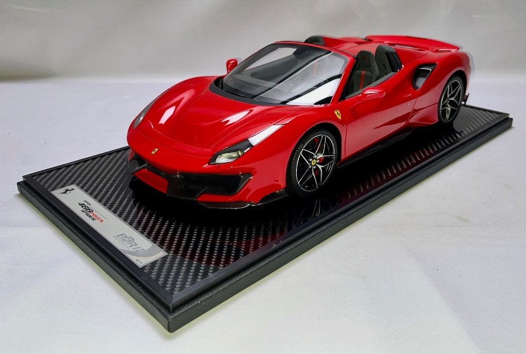 Ferrari 488 Pista Spider Rood 1:12 BBR1225B1 van BBR