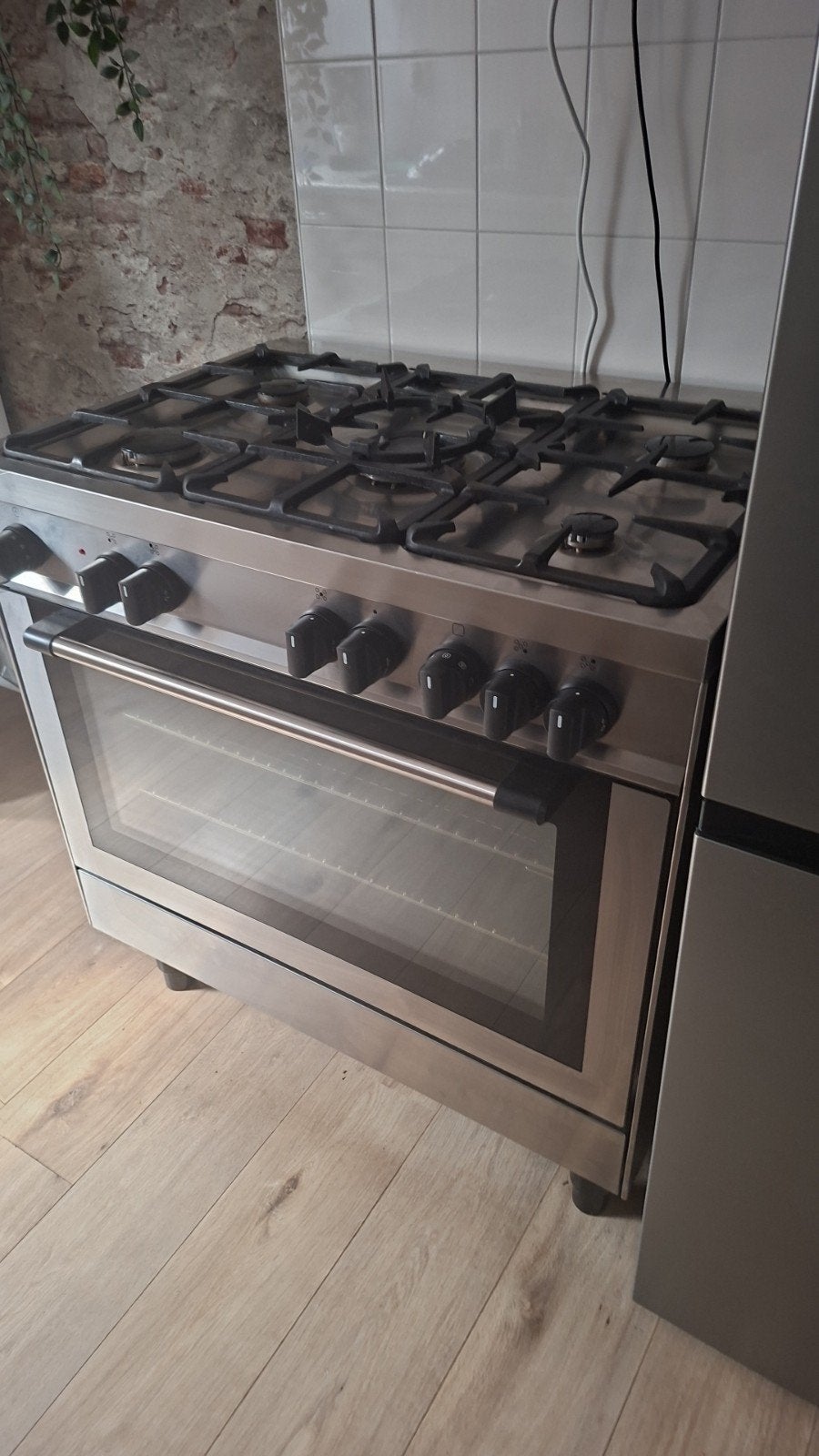 Gasfornuis 5 pits met defecte oven, 60 cm of meer, Ophalen of Verzenden, Gas, Niet werkend