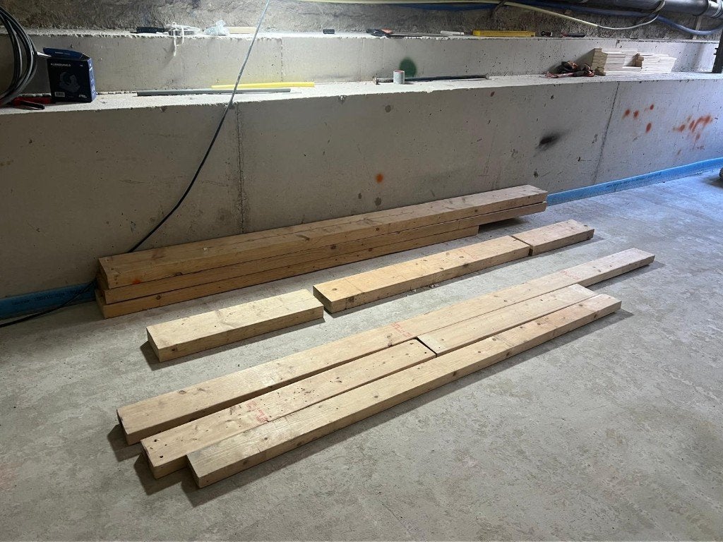 Gratis houten balken afhalen, Doe-het-zelf en Verbouw, Hout en Planken, Ophalen, Gebruikt, 200 tot 250 cm, 50 mm of meer