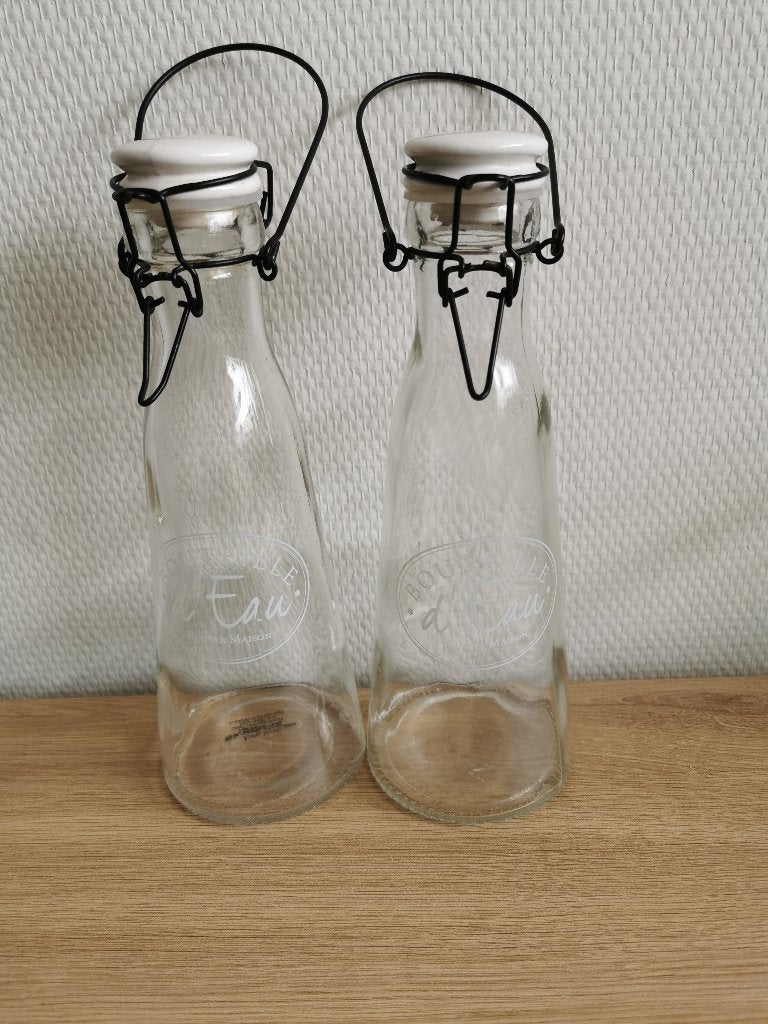 21 .. 2 flessen van riviera maison, Ophalen of Verzenden, Zo goed als nieuw