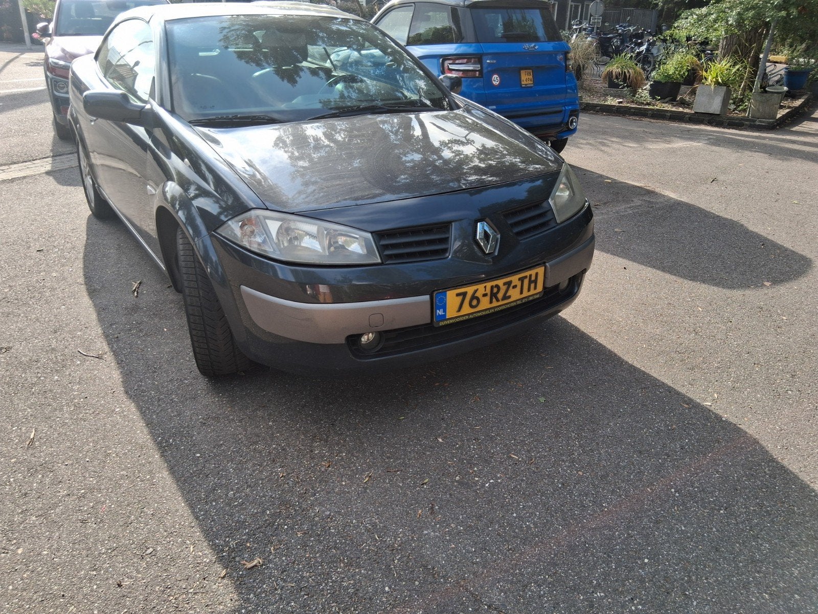 Renault Mégane 2.0 16V Autcom Cabrio AUT E4 2005 Grijs, Auto's, 1998 cc, 4 cilinders, Cabriolet, 4 stoelen